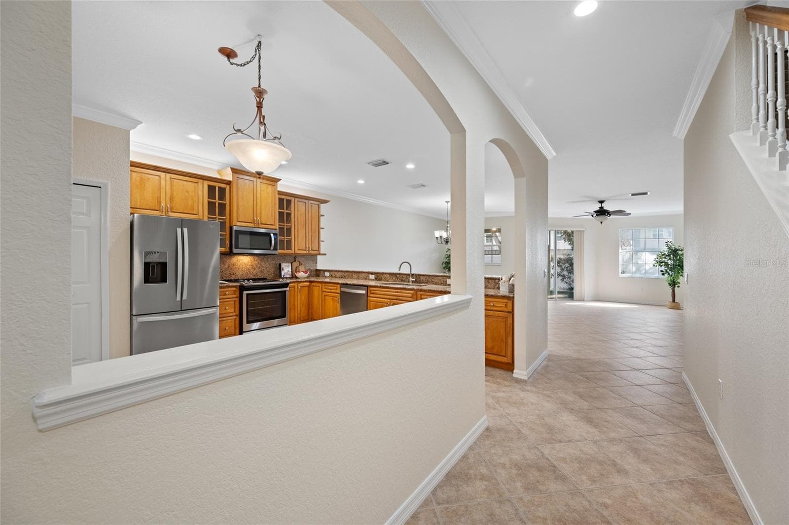 Opening to Large Eat-In Kitchen! - 9719 TAYLOR ROSE LN, SEMINOLE