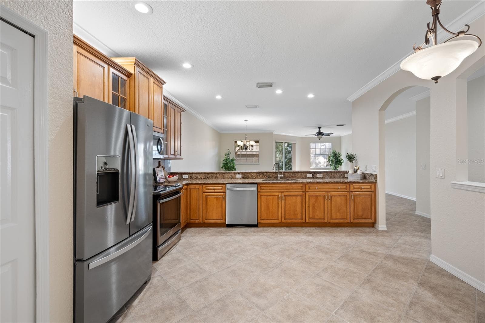 Spacious Eat-in Area! - 9719 TAYLOR ROSE LN, SEMINOLE