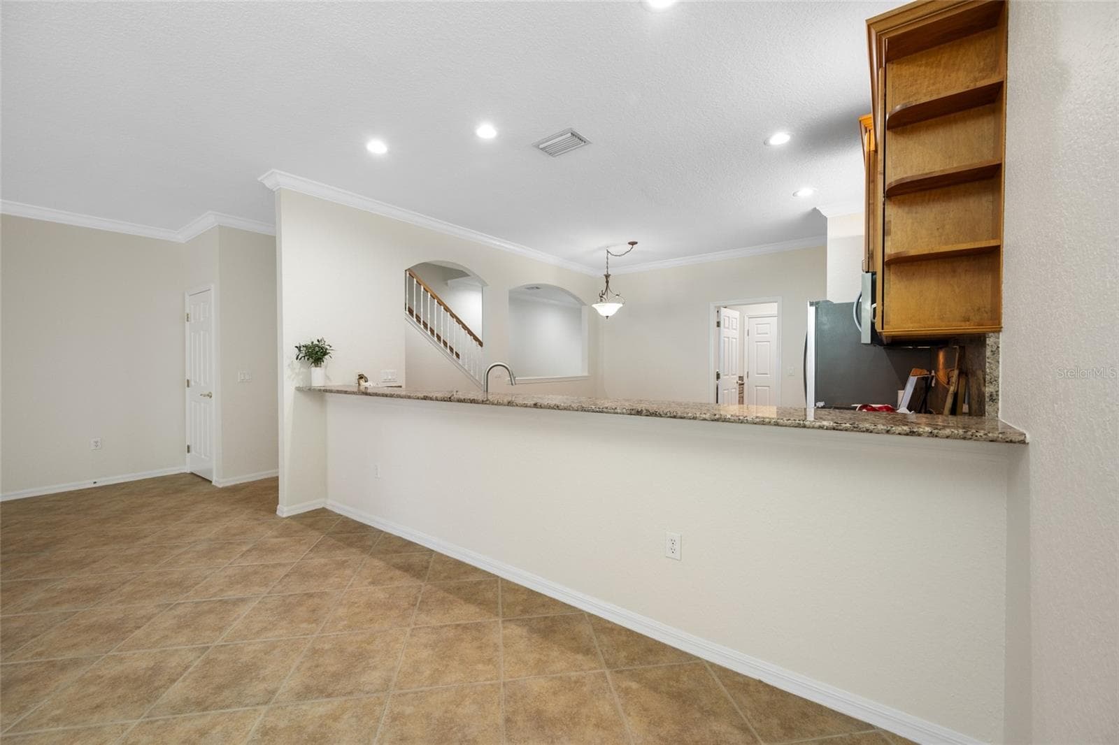 Long Breakfast Bar From Kitchen to Dining Rm! - 9719 TAYLOR ROSE LN, SEMINOLE
