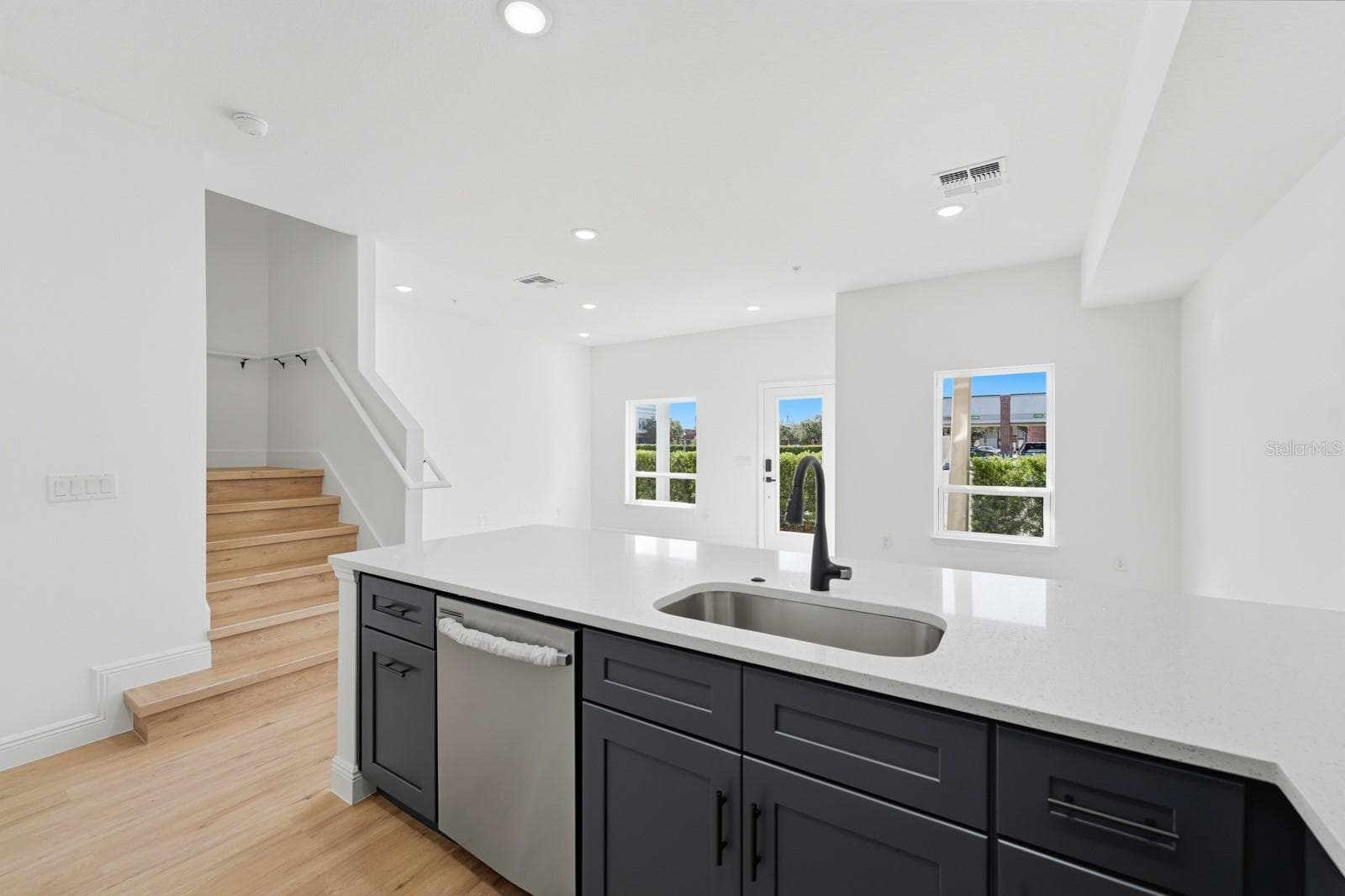 Townhouse at 135 TESSIE LN, SANFORD, photo 8 of 31