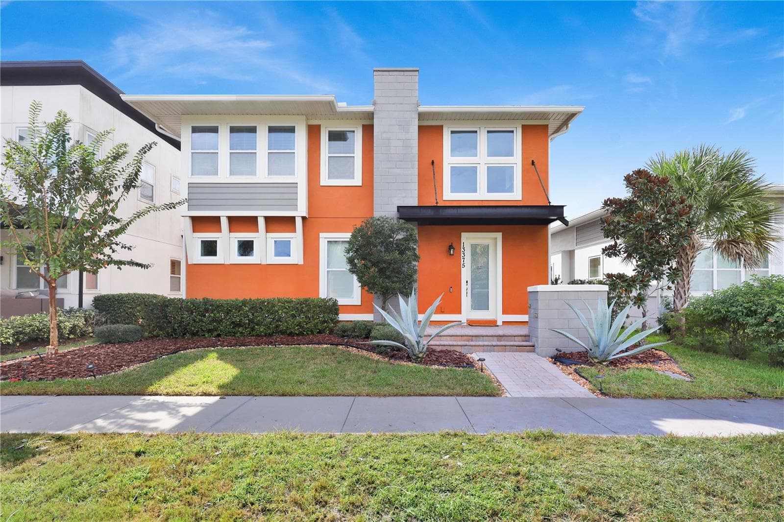 Single Family Residence at 13375 BEEBE ALY, ORLANDO, photo 2 of 55