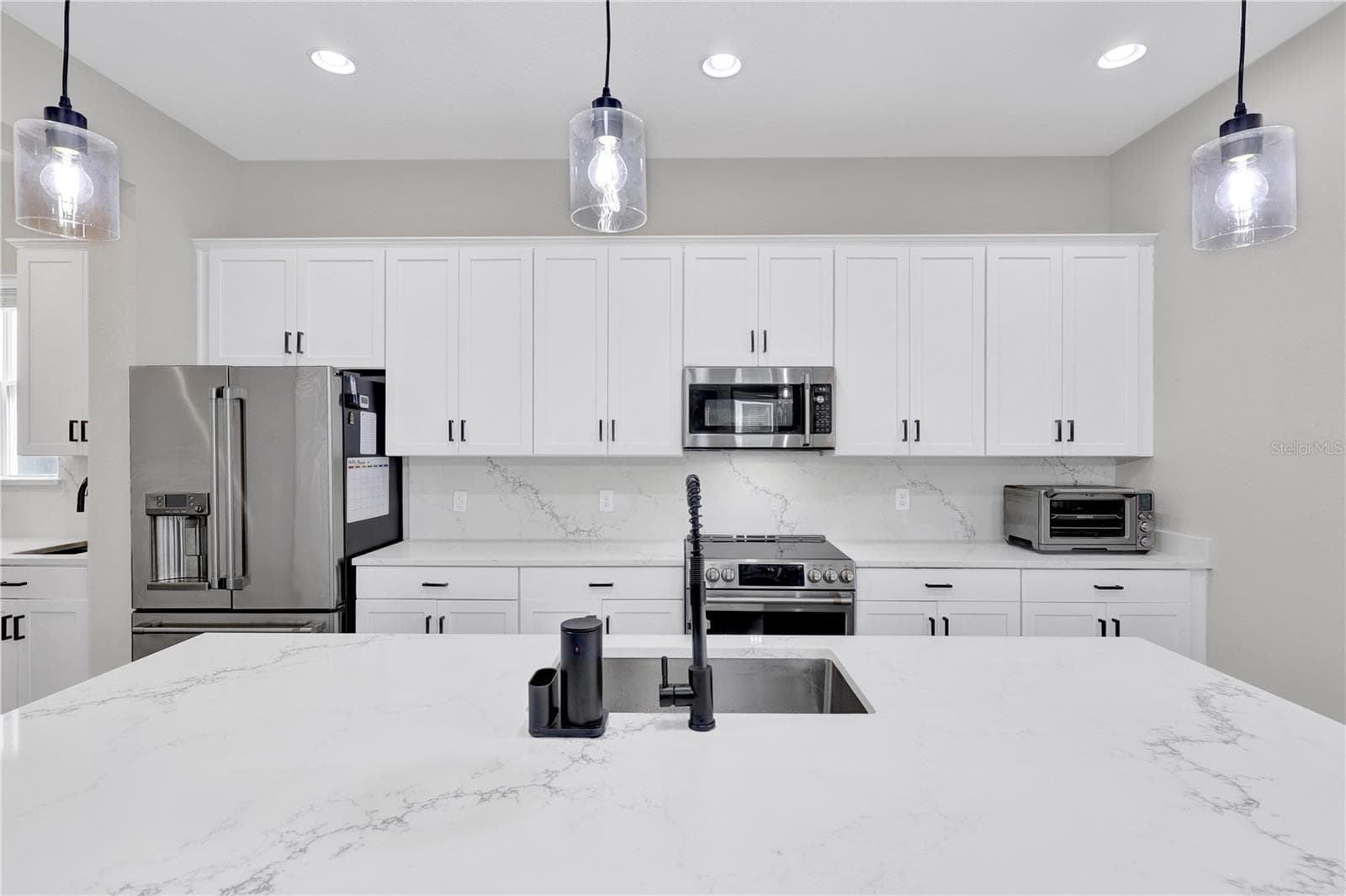 Single Family Residence at 13375 BEEBE ALY, ORLANDO, photo 9 of 55