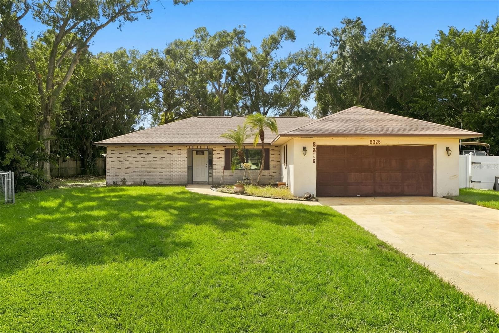 8326 SYLVAN WOODS DR