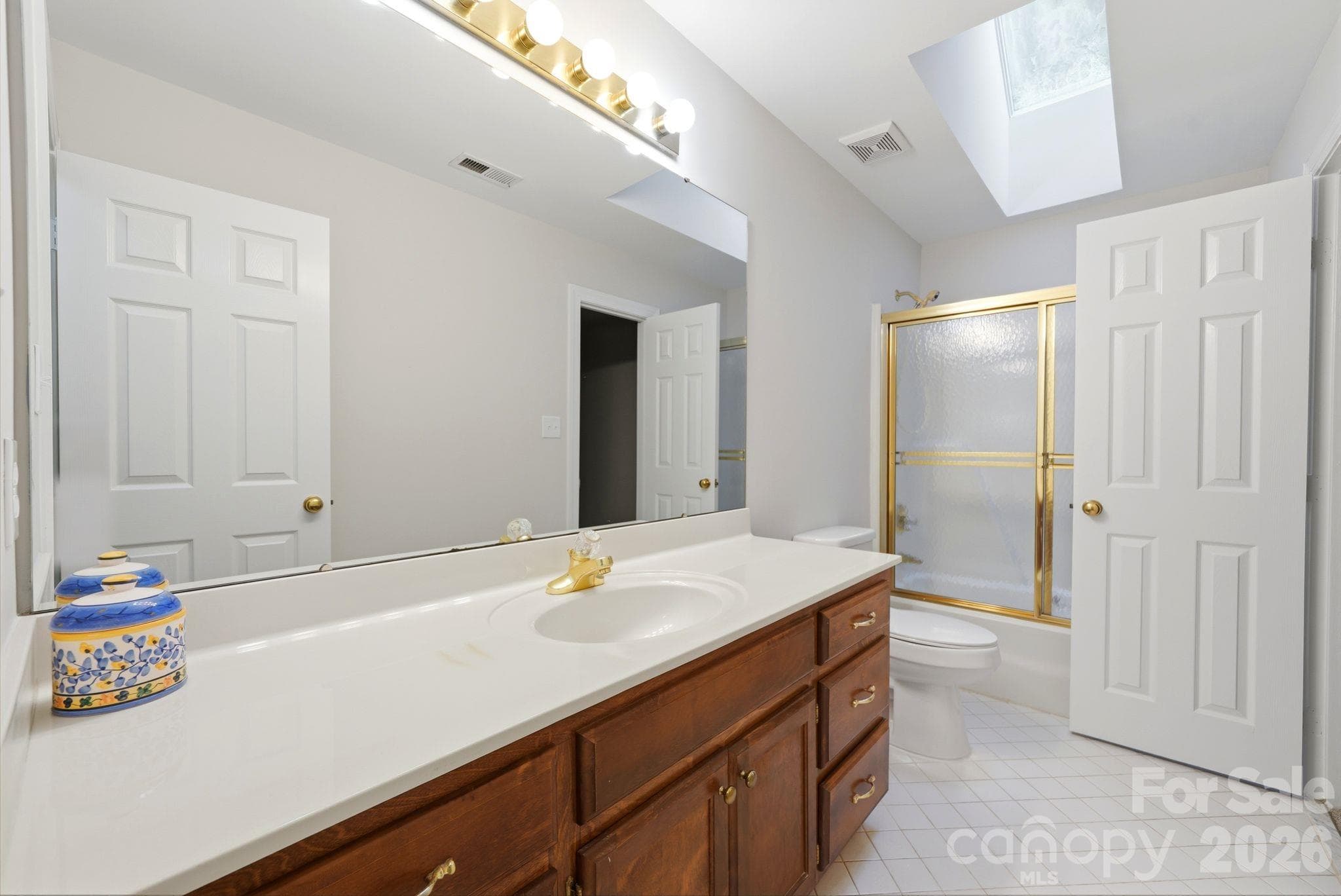 Single Family Residence at 8800 Oxfordshire Court, Huntersville, photo 34 of 44