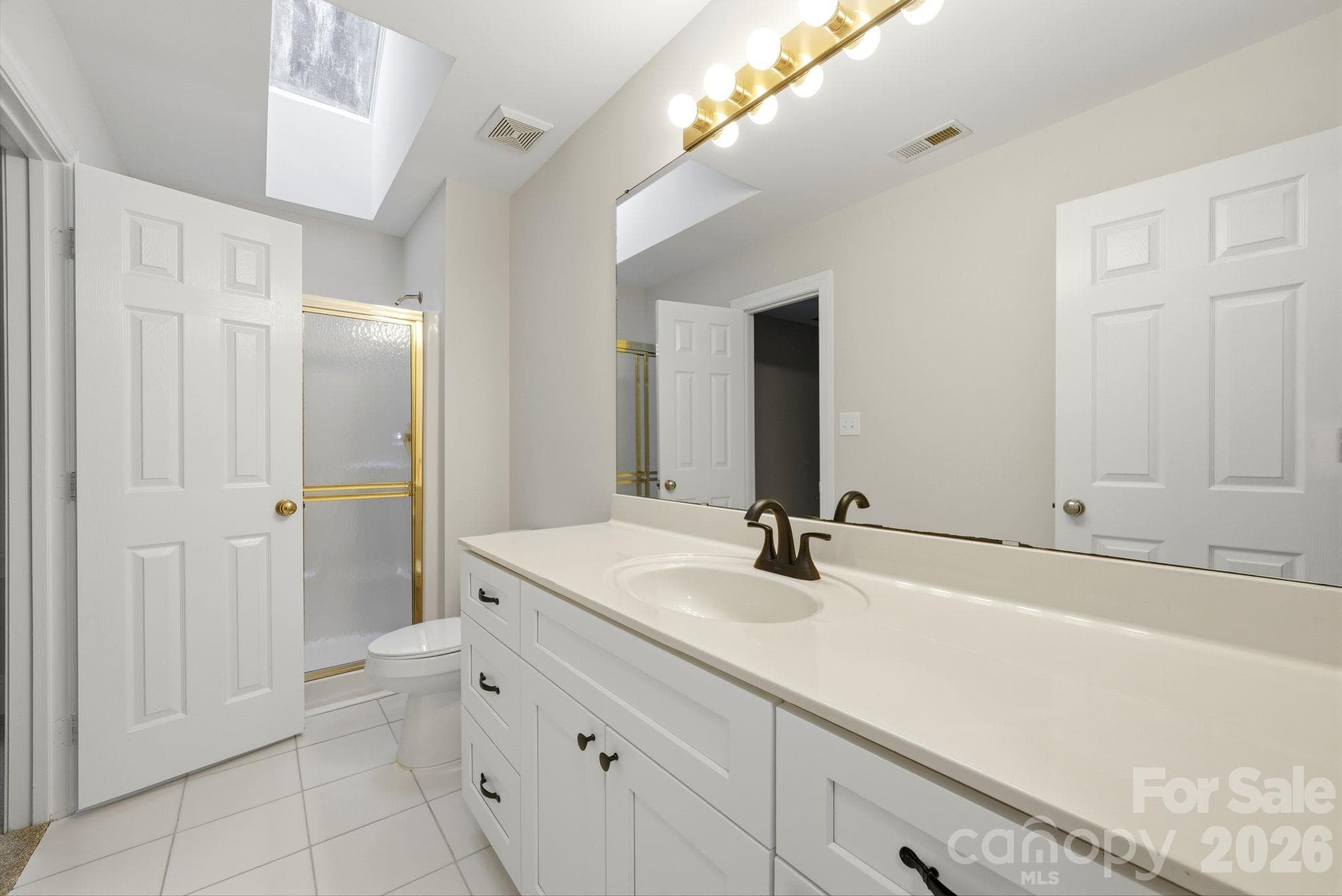 Single Family Residence at 8800 Oxfordshire Court, Huntersville, photo 35 of 44