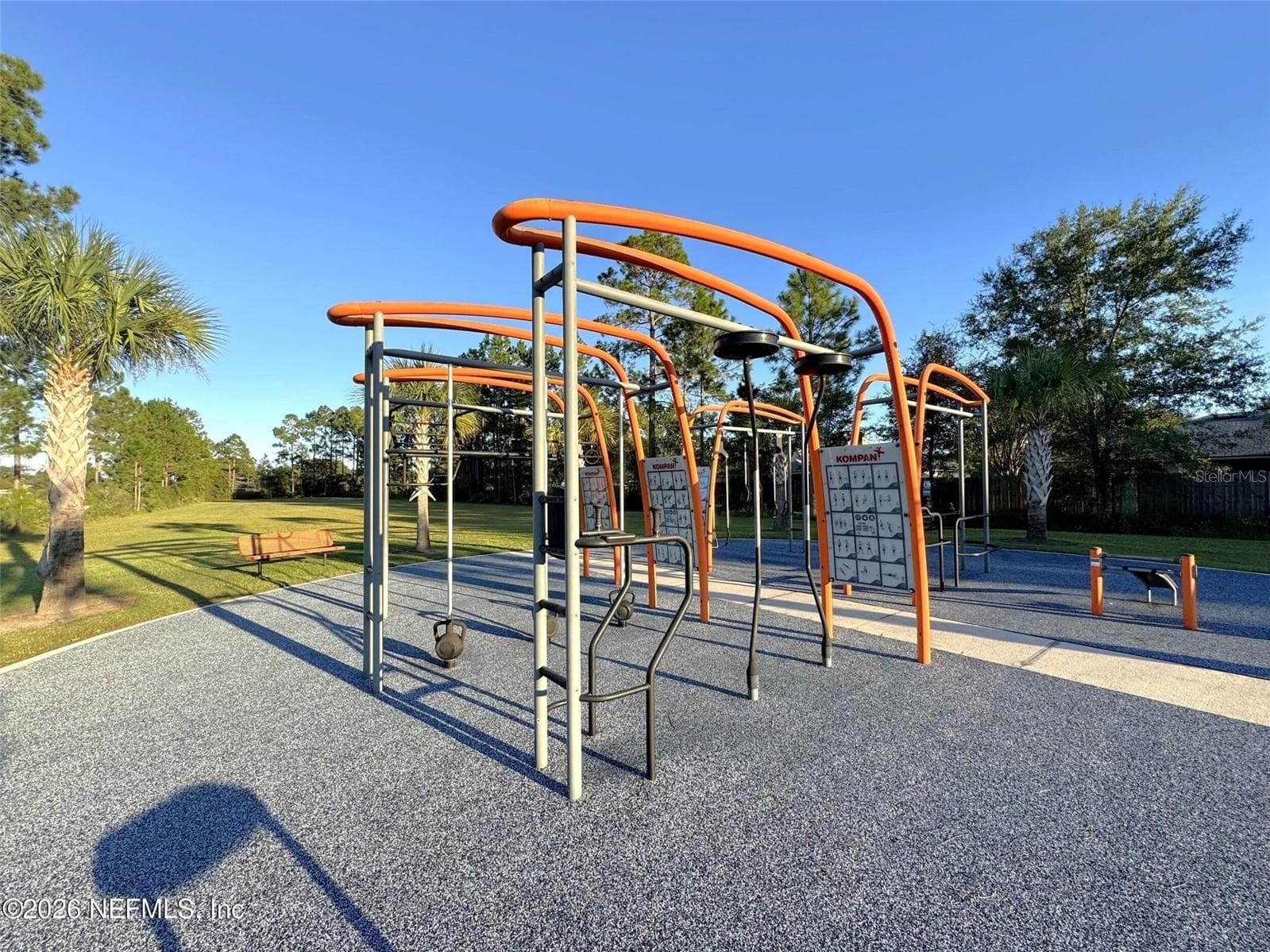 Single Family Residence at 10399 PAVNES CREEK DR, JACKSONVILLE, photo 52 of 53