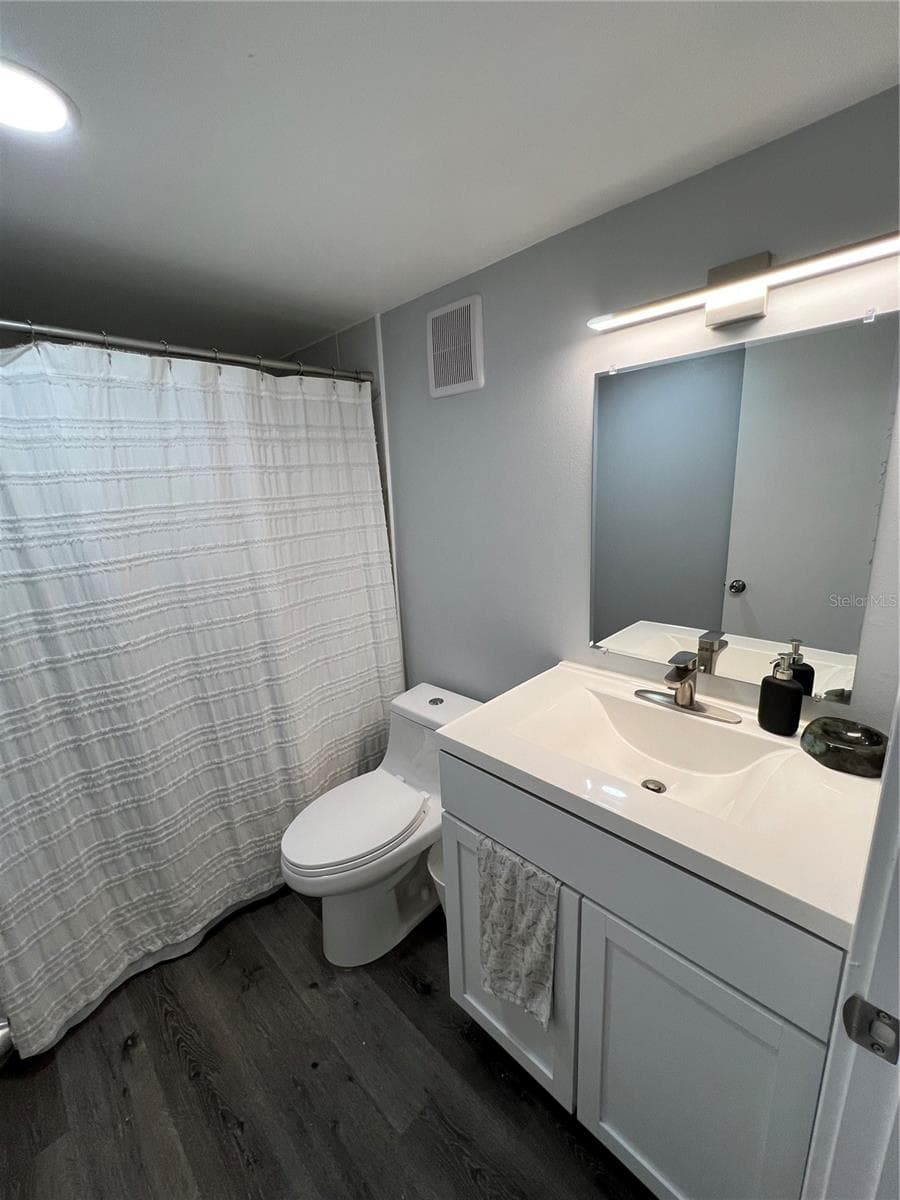 Condominium at 269 CROWN OAKS WAY #202, LONGWOOD, photo 16 of 33
