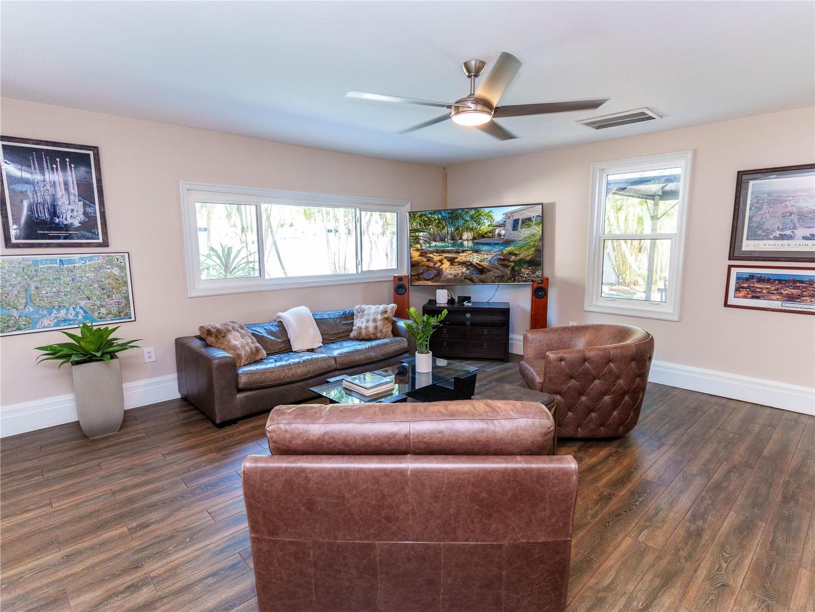 Single Family Residence at 2633 W SUNSET DR, TAMPA, photo 38 of 68