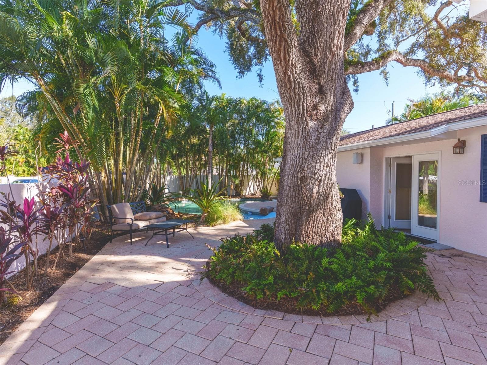 Single Family Residence at 2633 W SUNSET DR, TAMPA, photo 60 of 68