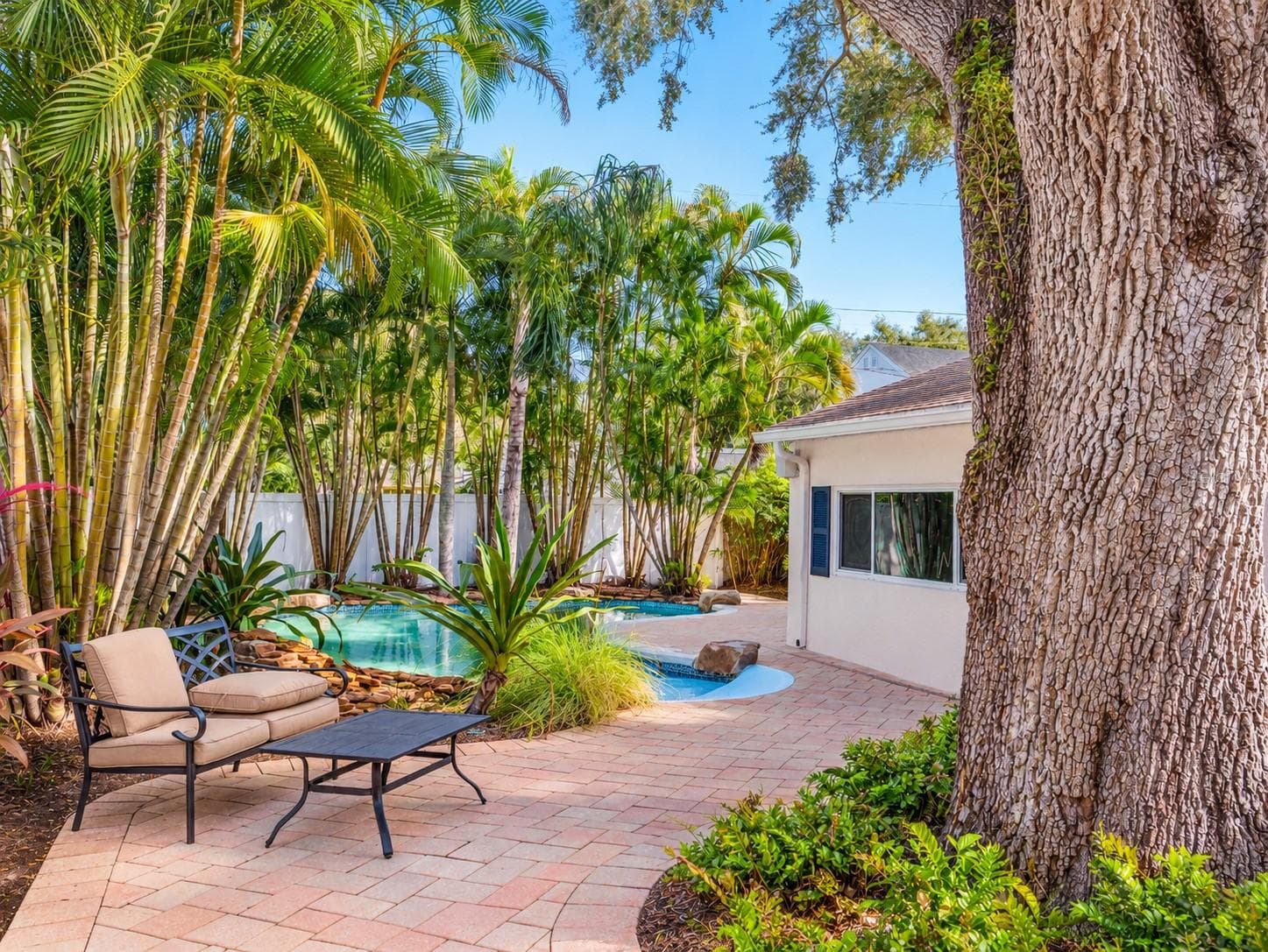 Single Family Residence at 2633 W SUNSET DR, TAMPA, photo 61 of 68