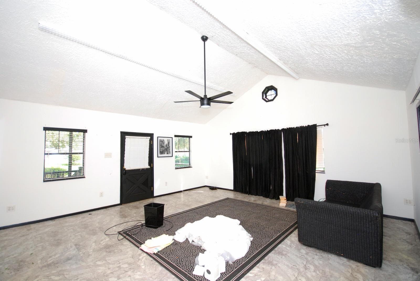 LIVING ROOM - 13022 E WHEELER RD, DOVER