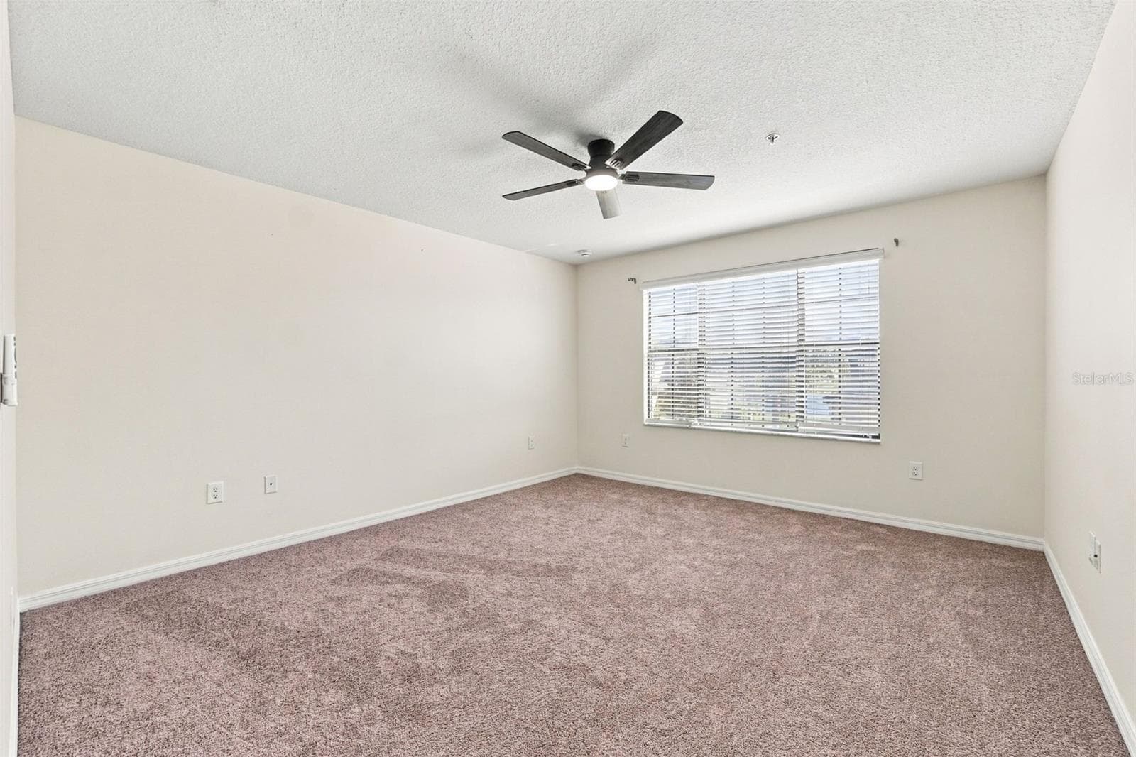 Townhouse at 2372 SEVEN OAKS DR, ST CLOUD, photo 50 of 70