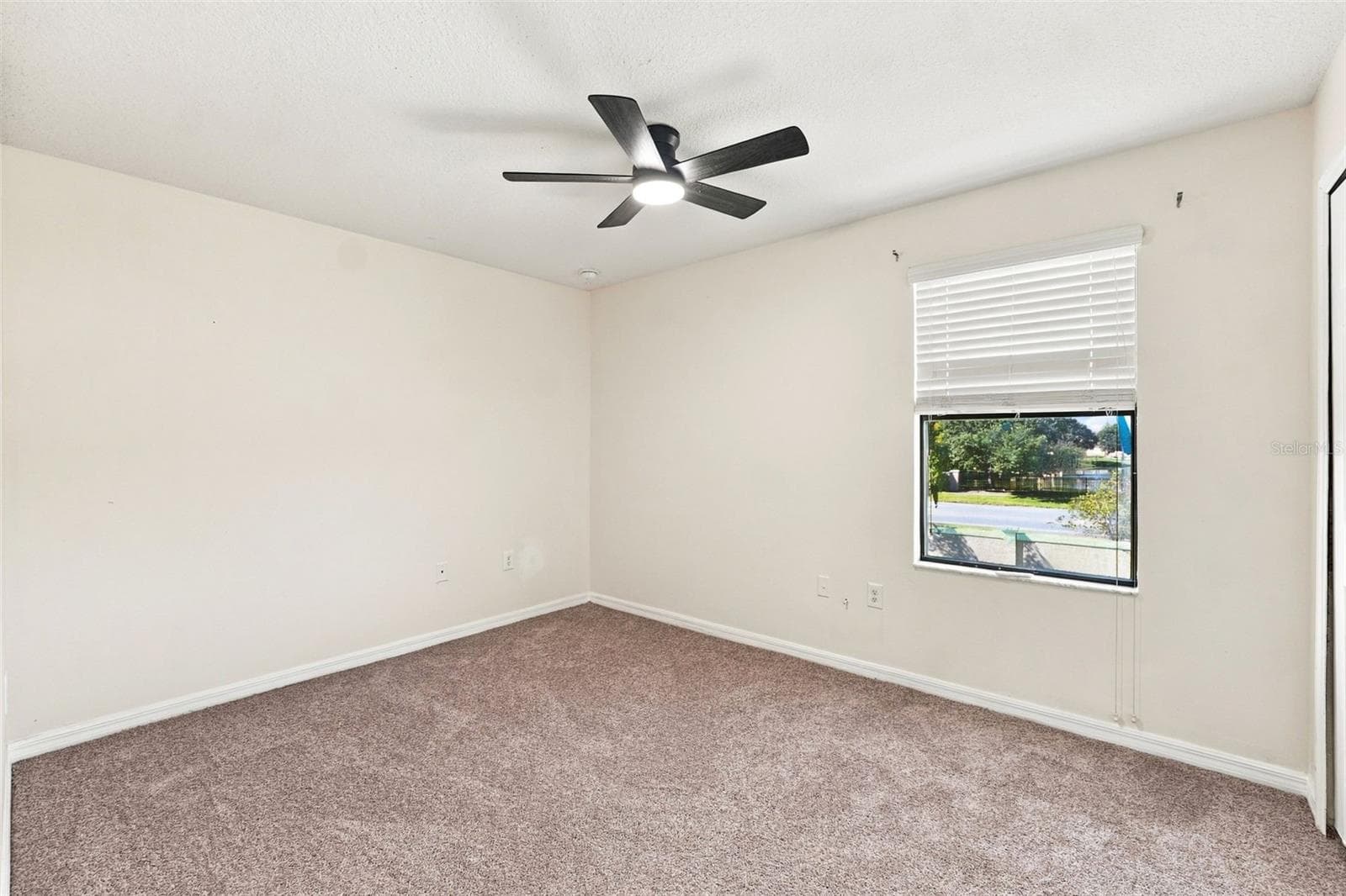 Townhouse at 2372 SEVEN OAKS DR, ST CLOUD, photo 57 of 70