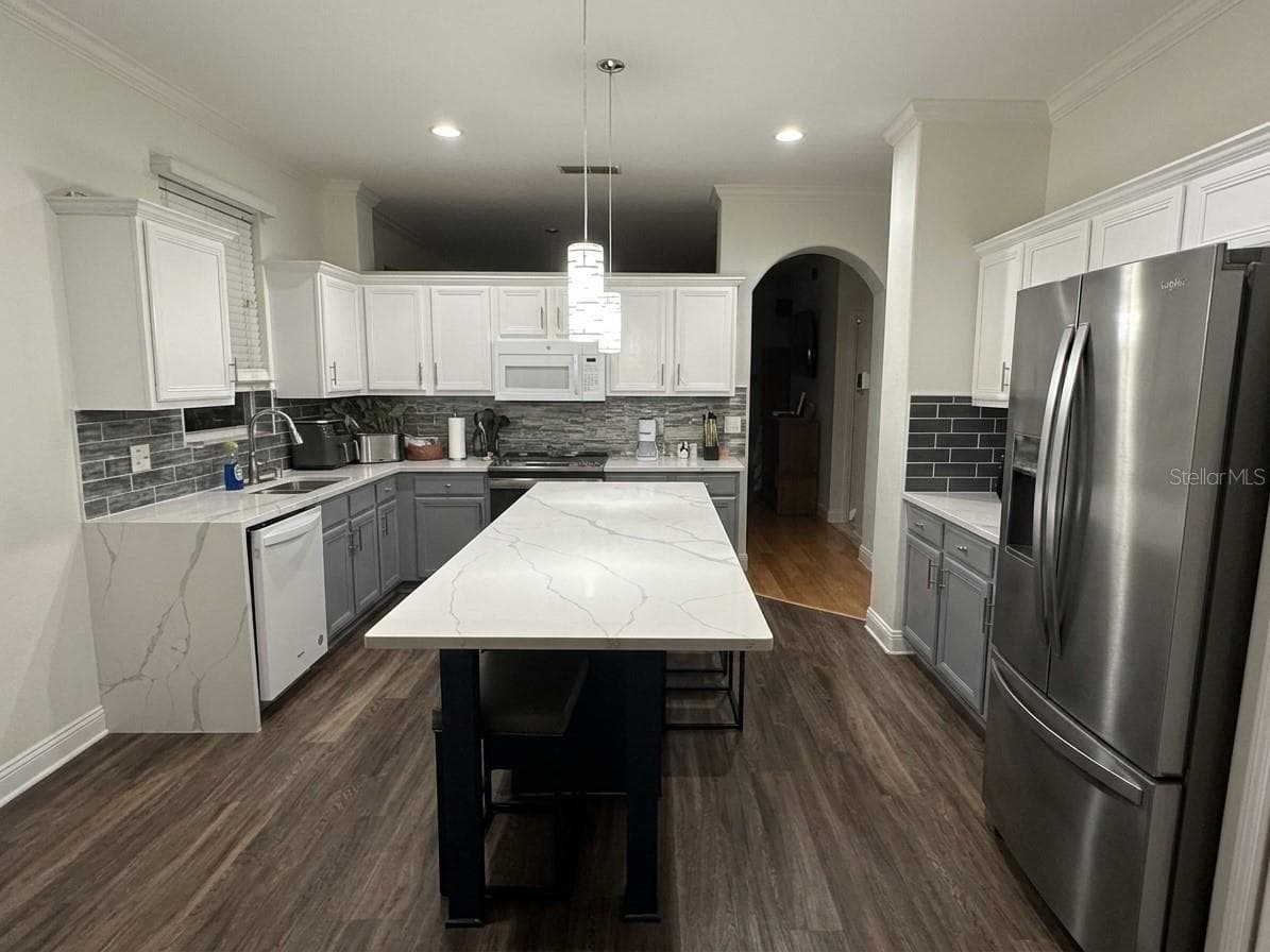 Single Family Residence at 919 LEWIS PL, LONGWOOD, photo 4 of 10