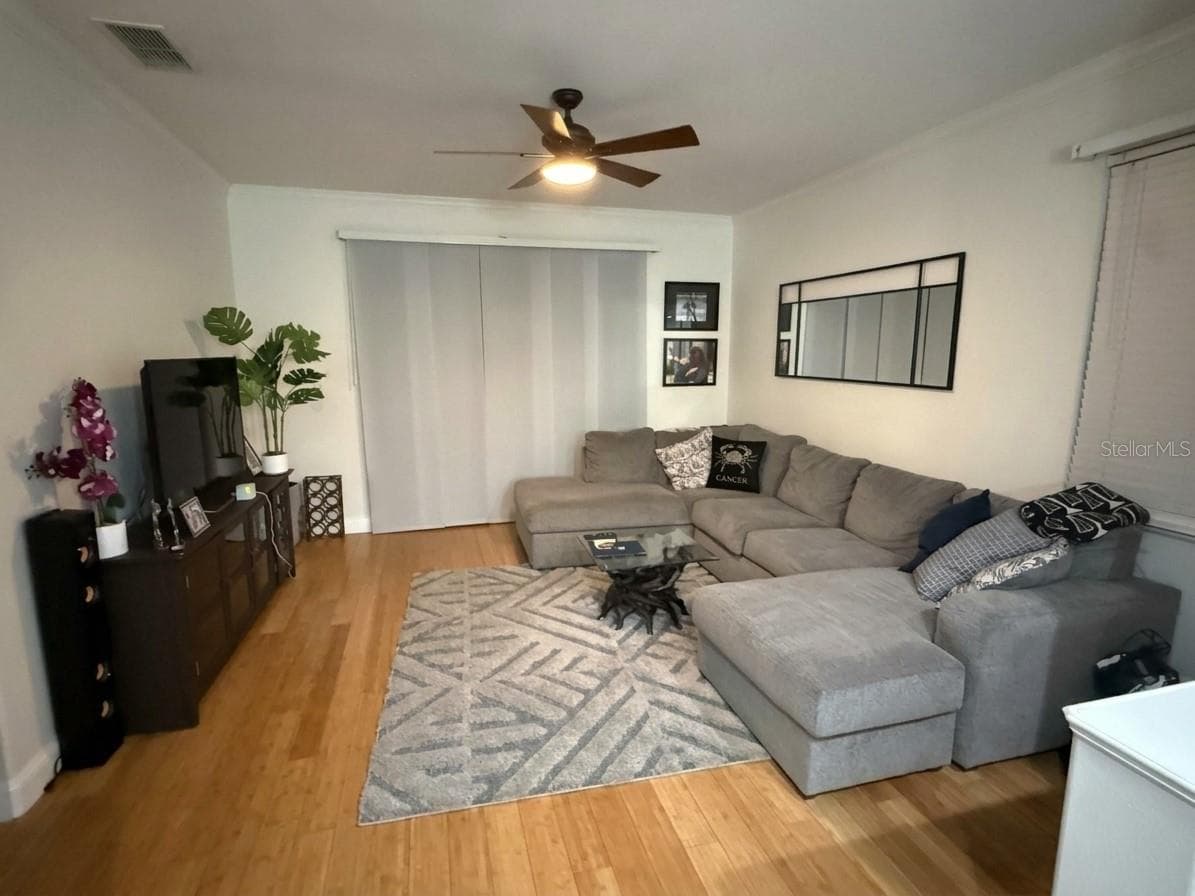 Single Family Residence at 919 LEWIS PL, LONGWOOD, photo 6 of 10