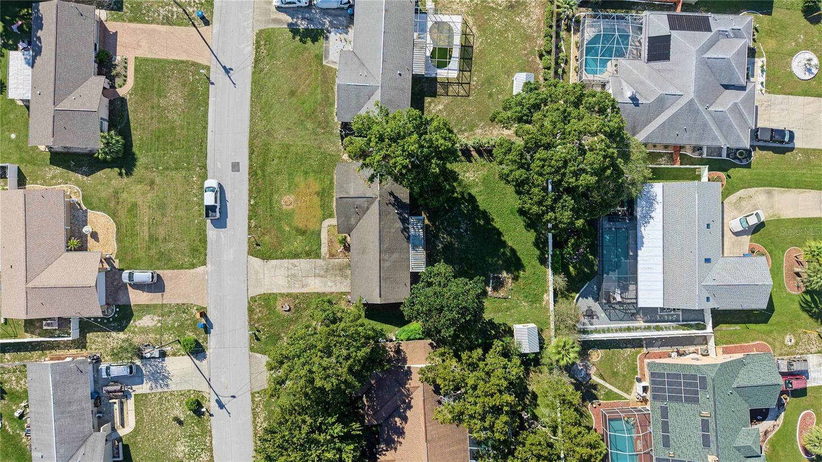 Drone view of the house - 10465 MAYFLOWER RD, SPRING HILL