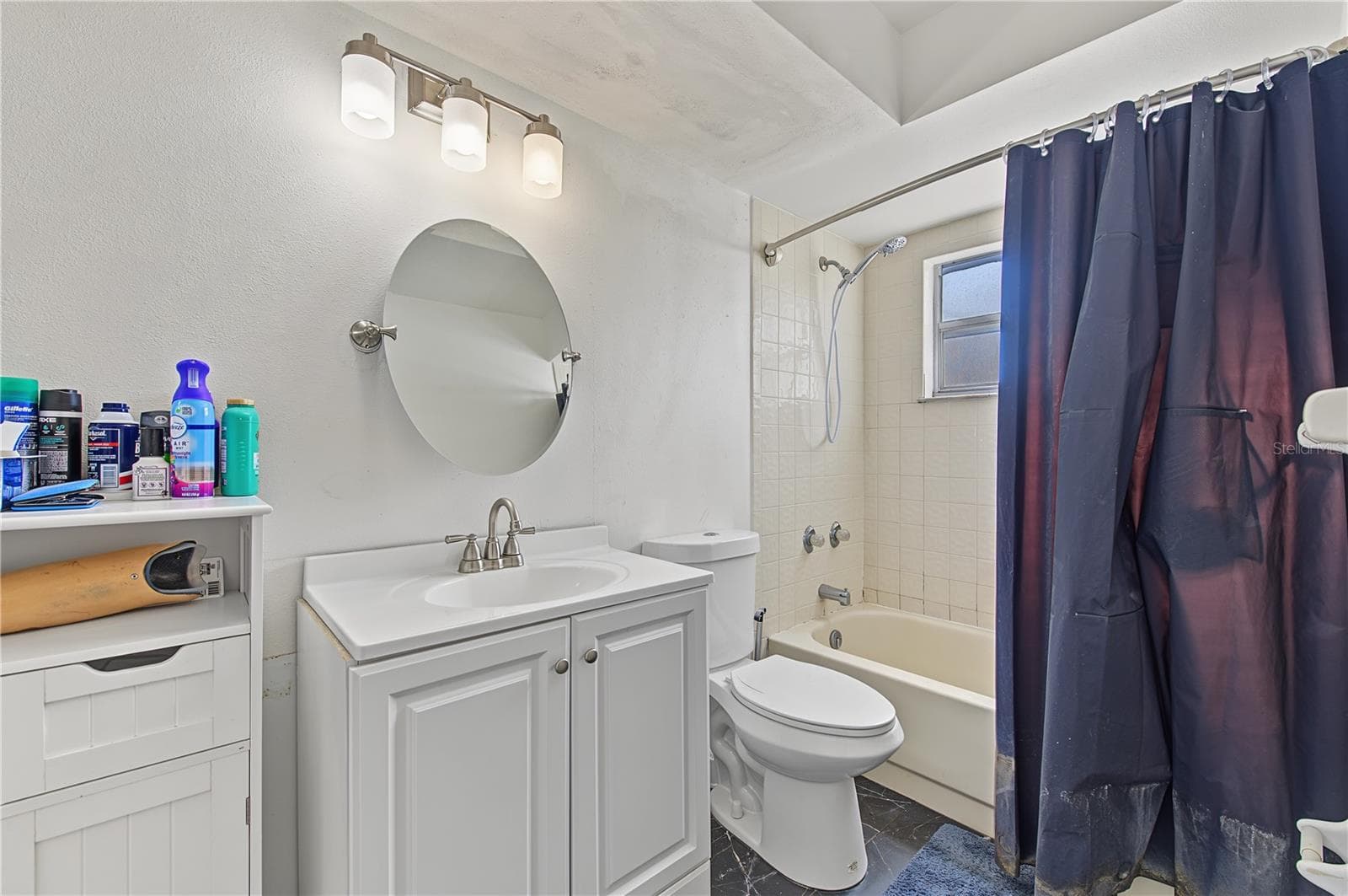 Master bathroom - 10465 MAYFLOWER RD, SPRING HILL