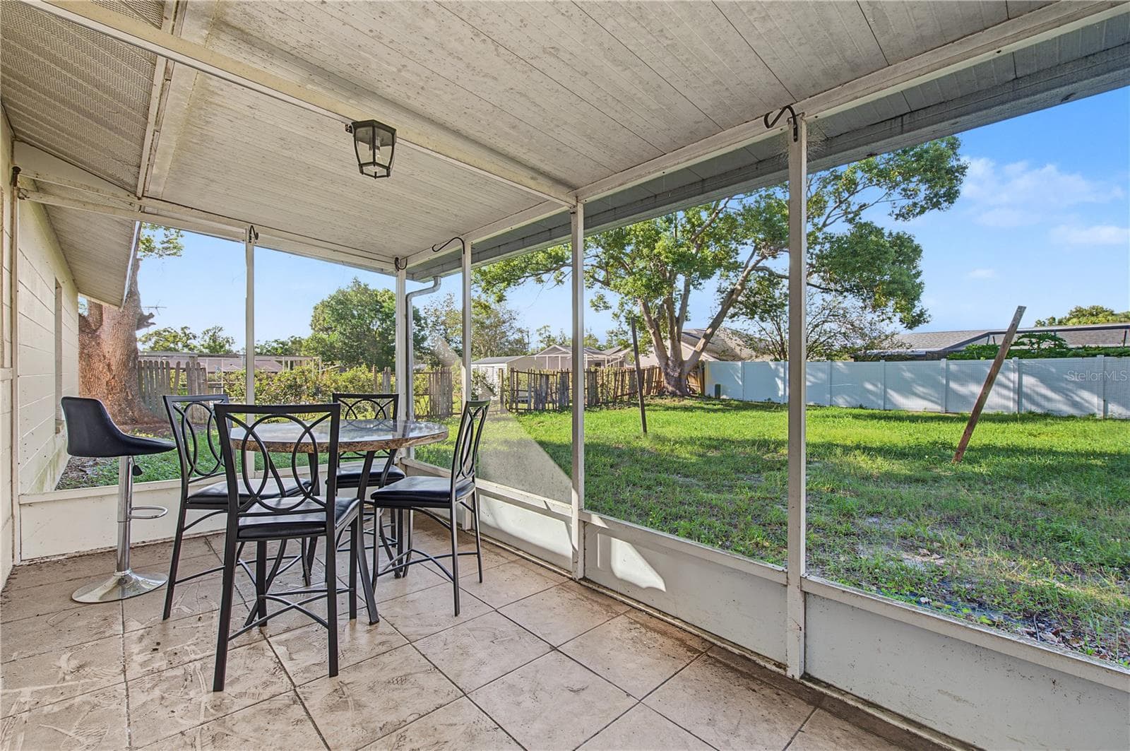 Back patio - 10465 MAYFLOWER RD, SPRING HILL