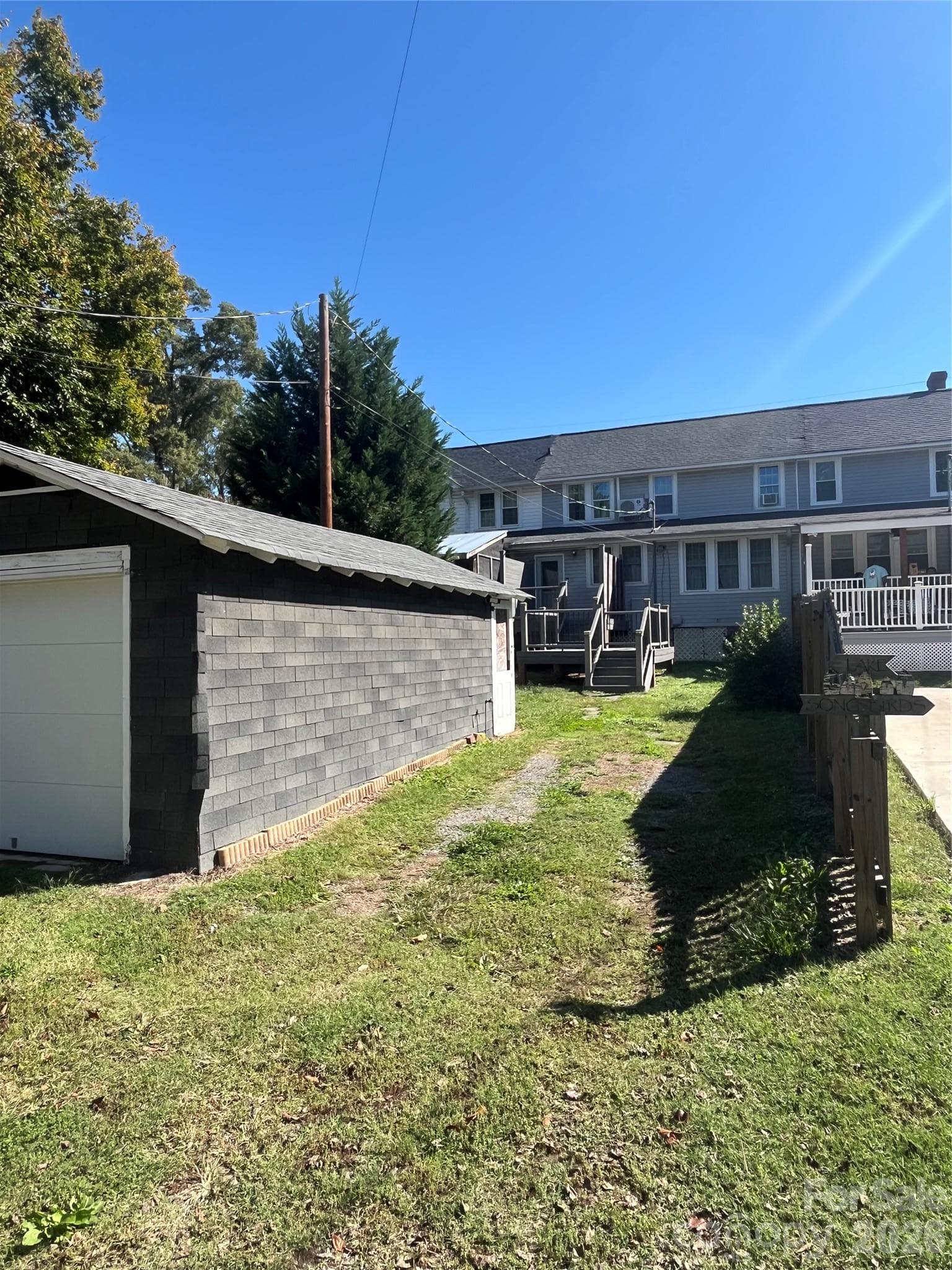 Townhouse at 90 Maple Street, Badin, photo 5 of 22