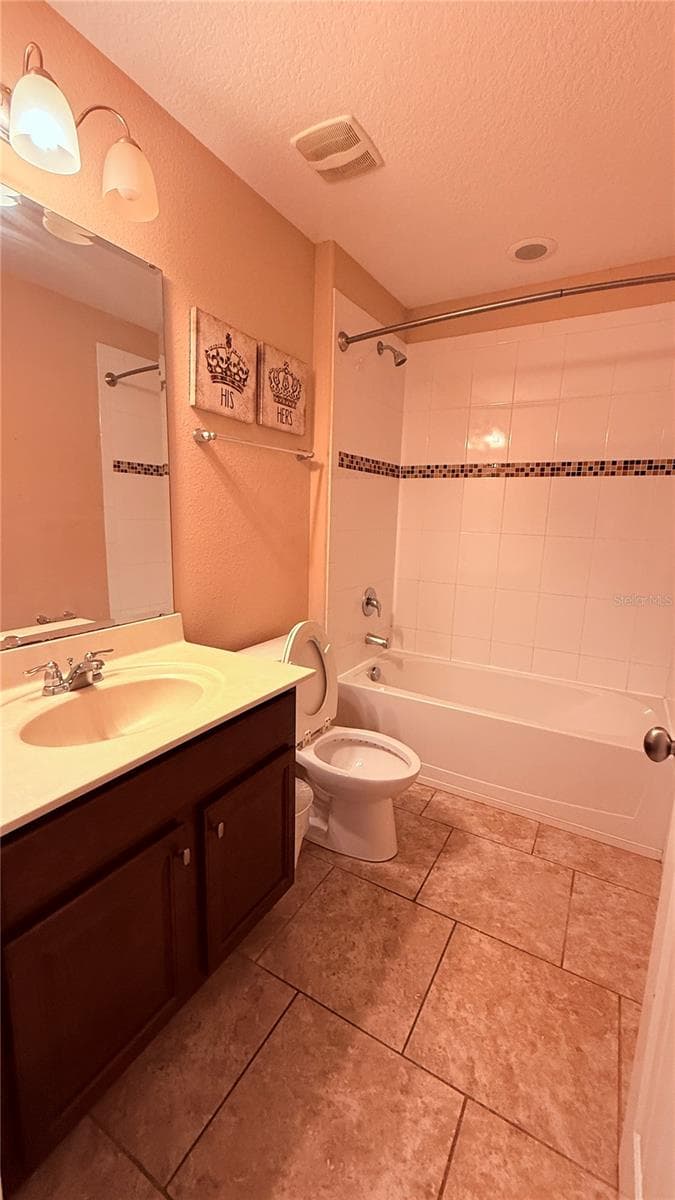 Single Family Residence at 5377 OAKBOURNE AVE, DAVENPORT, photo 31 of 43