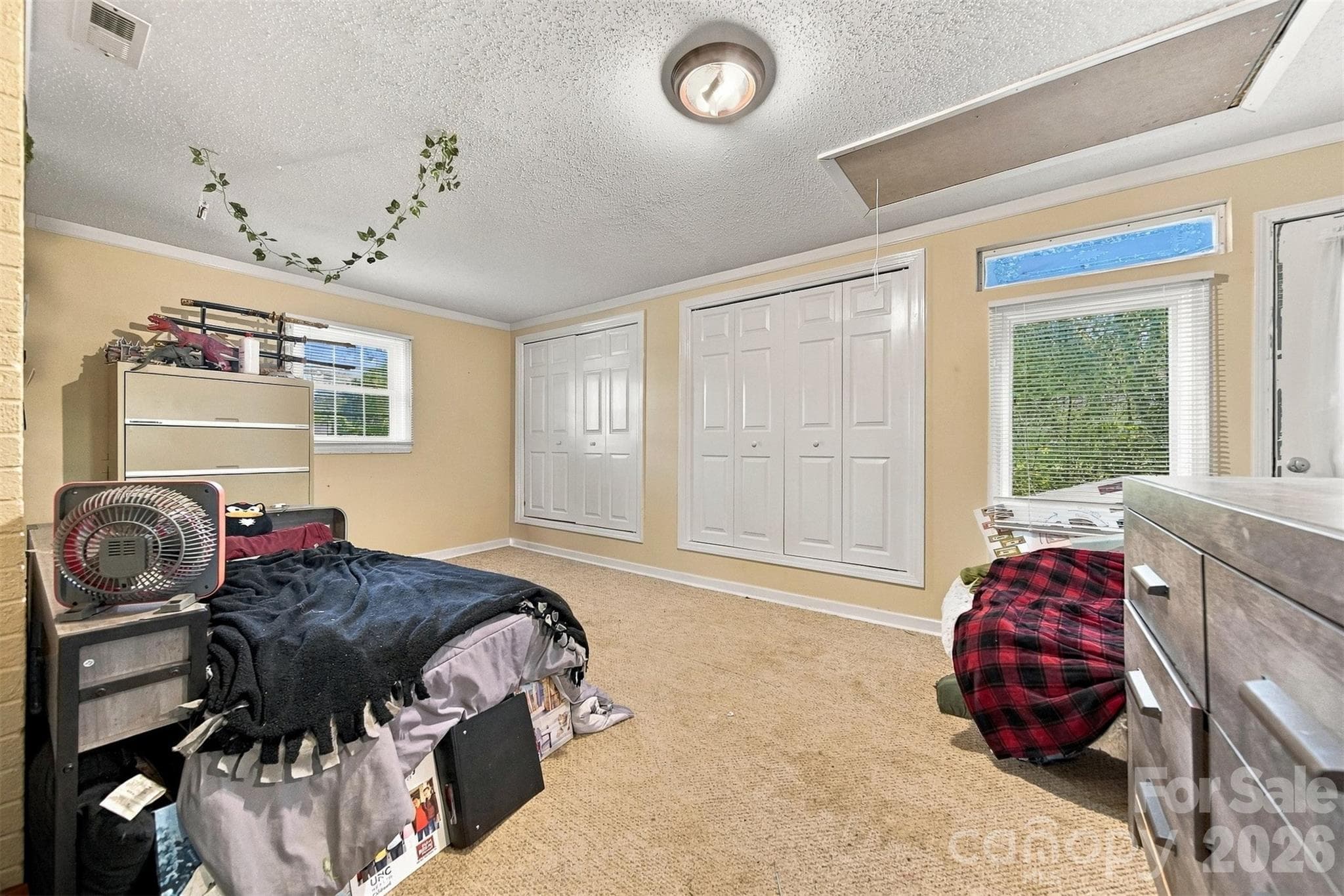 Single Family Residence at 640 Diamondhead Drive, Lenoir, photo 14 of 33