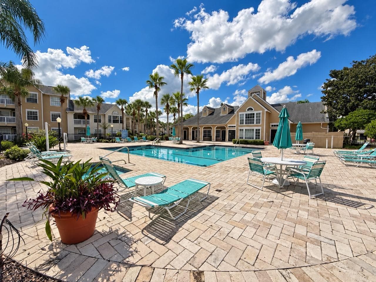 Condominium at 1085 S HIAWASSEE RD #524, ORLANDO, photo 21 of 26