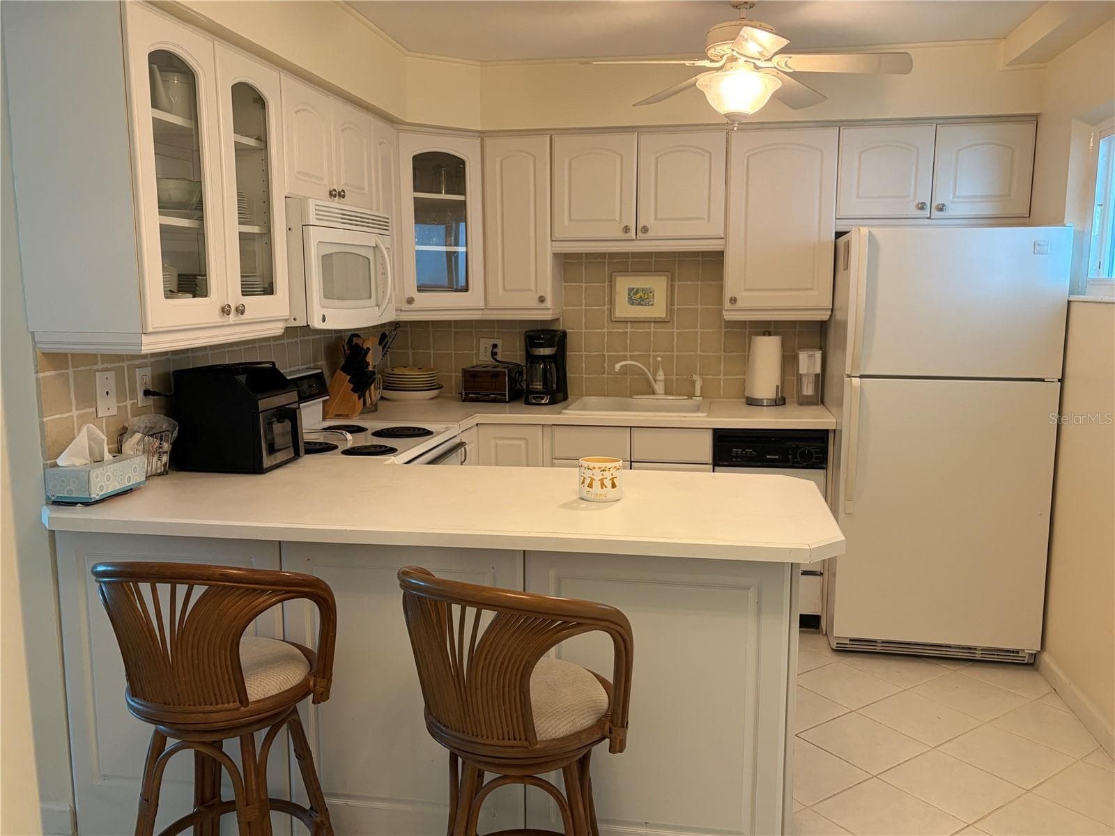 Condominium at 33 S GULFSTREAM AVE #702, SARASOTA, photo 15 of 43