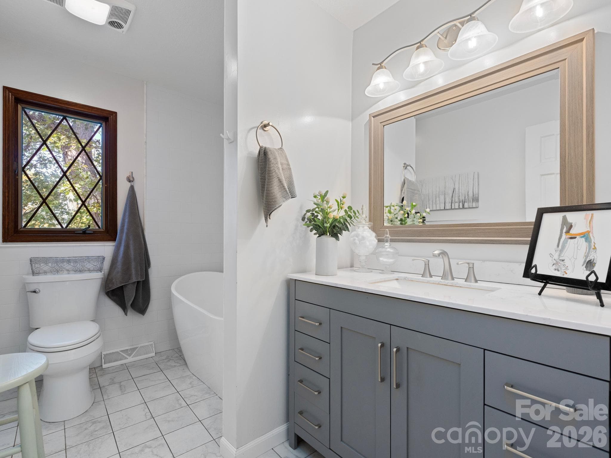 Fresh Remodel - 1548 Bear Creek Road, Leicester