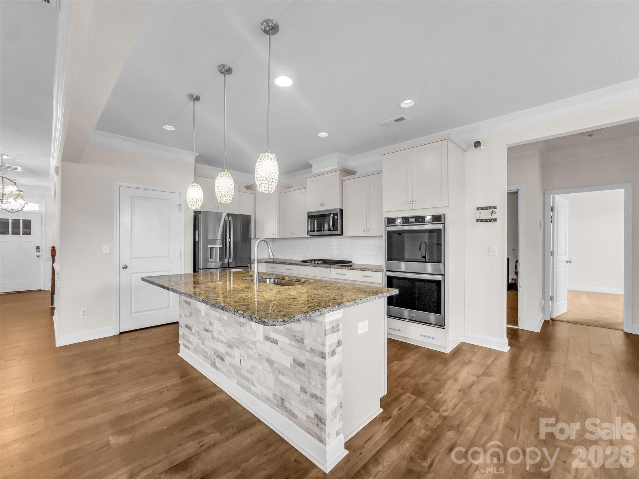 Kitchen - 2045 Saddlebred Drive, Iron Station