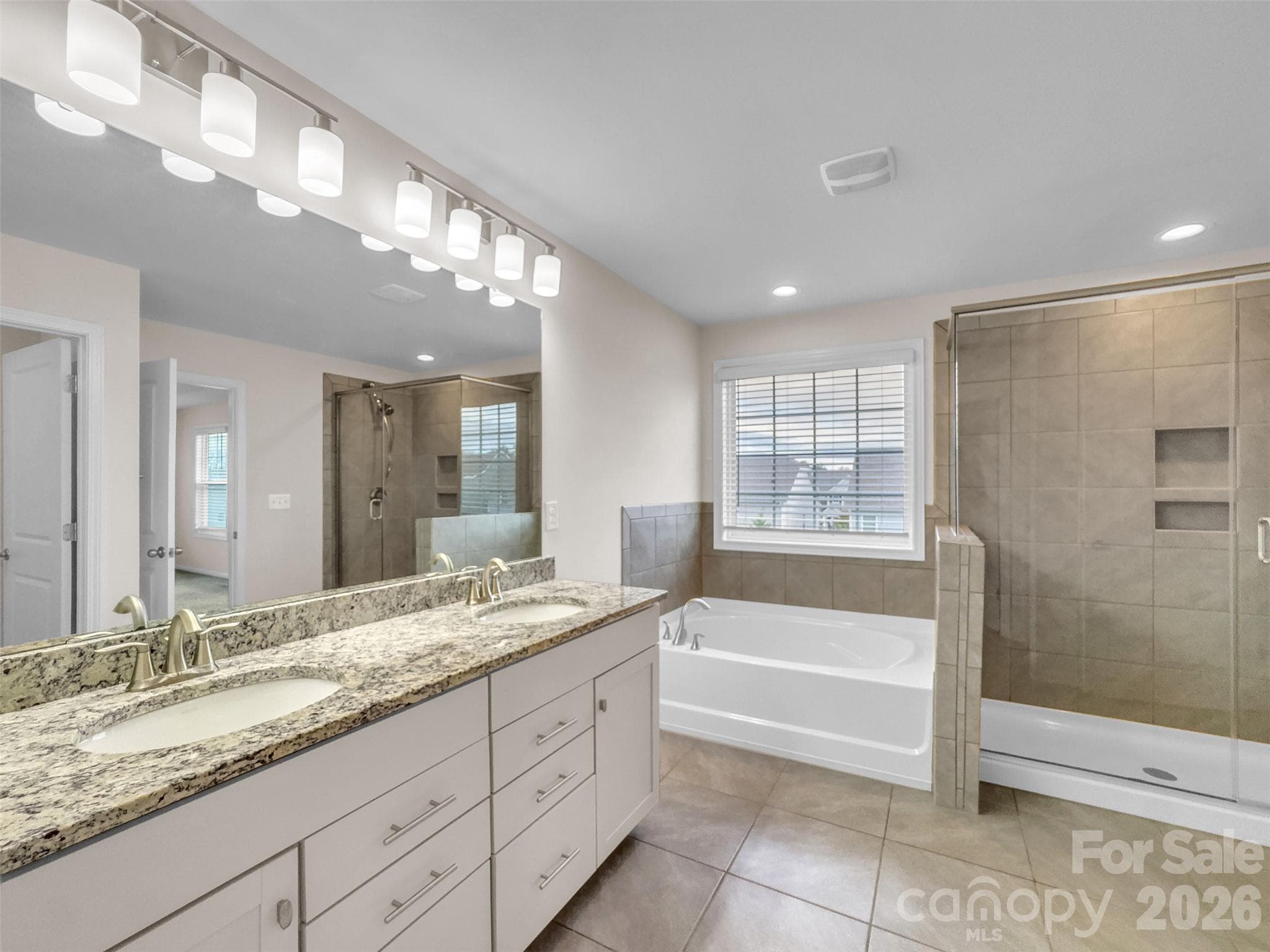 Master bath - 2045 Saddlebred Drive, Iron Station