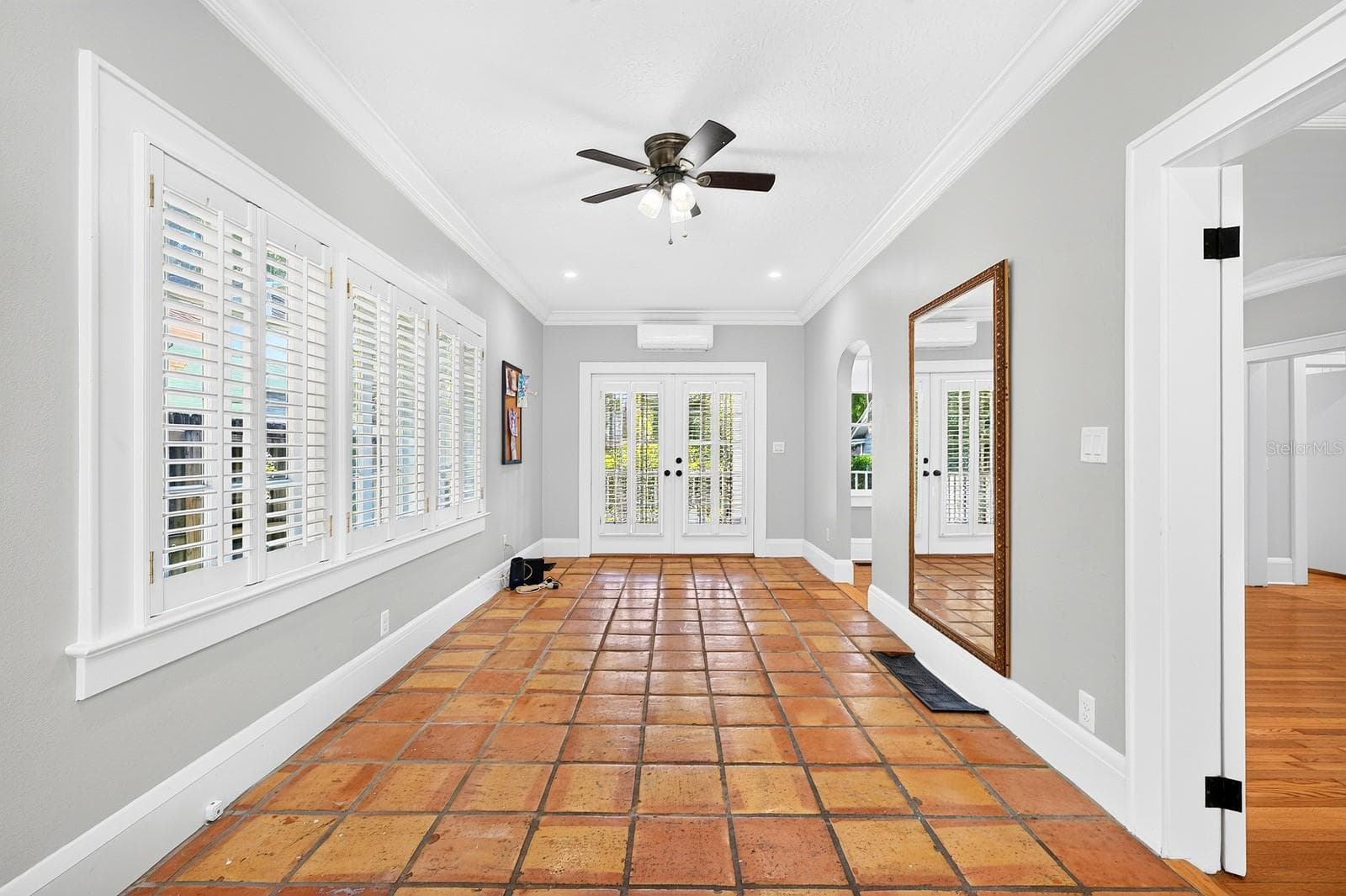 Single Family Residence at 128 WISTERIA AVE, ORLANDO, photo 14 of 53