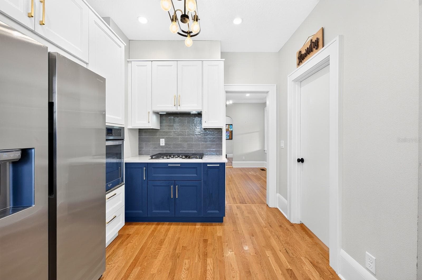 Single Family Residence at 128 WISTERIA AVE, ORLANDO, photo 18 of 53