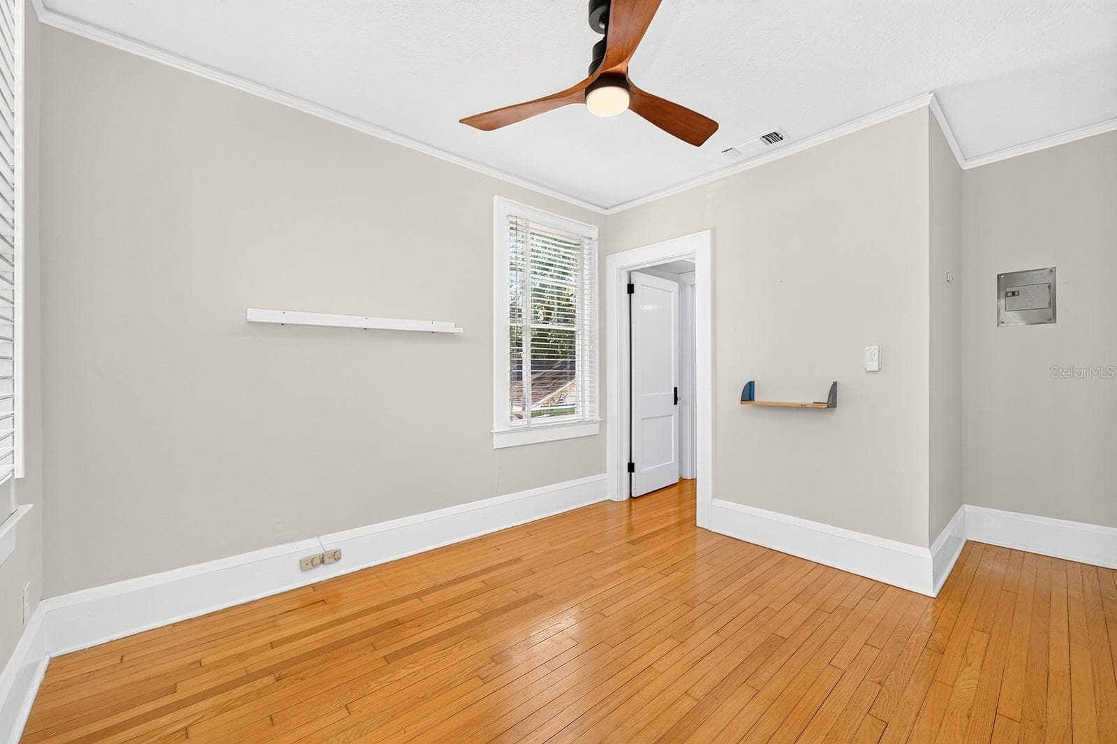 Single Family Residence at 128 WISTERIA AVE, ORLANDO, photo 28 of 53