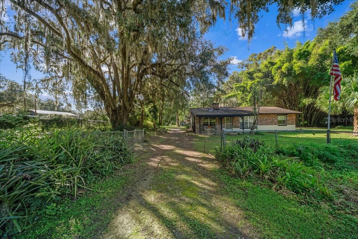 746 NE 35TH - 722 & 746 NE 35TH ST, OCALA