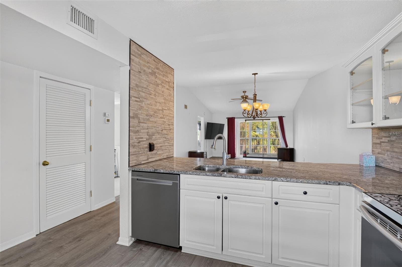Condominium at 175 KINGS HWY #C4, PUNTA GORDA, photo 4 of 22