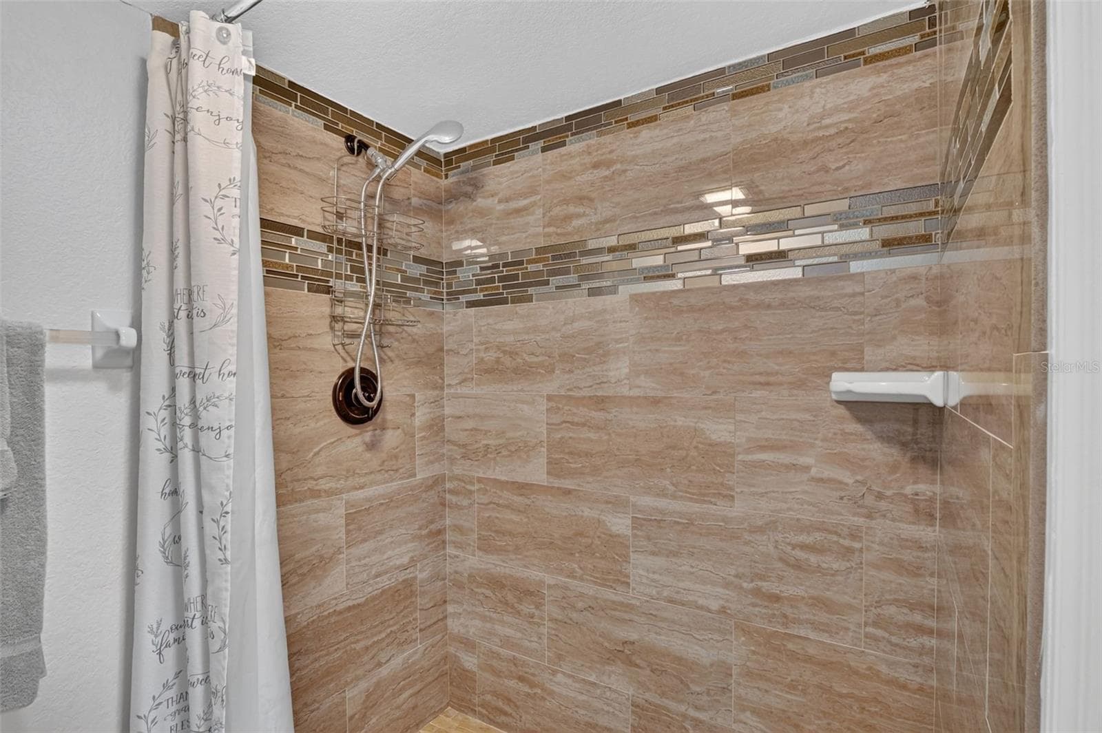 Condominium at 175 KINGS HWY #C4, PUNTA GORDA, photo 13 of 22