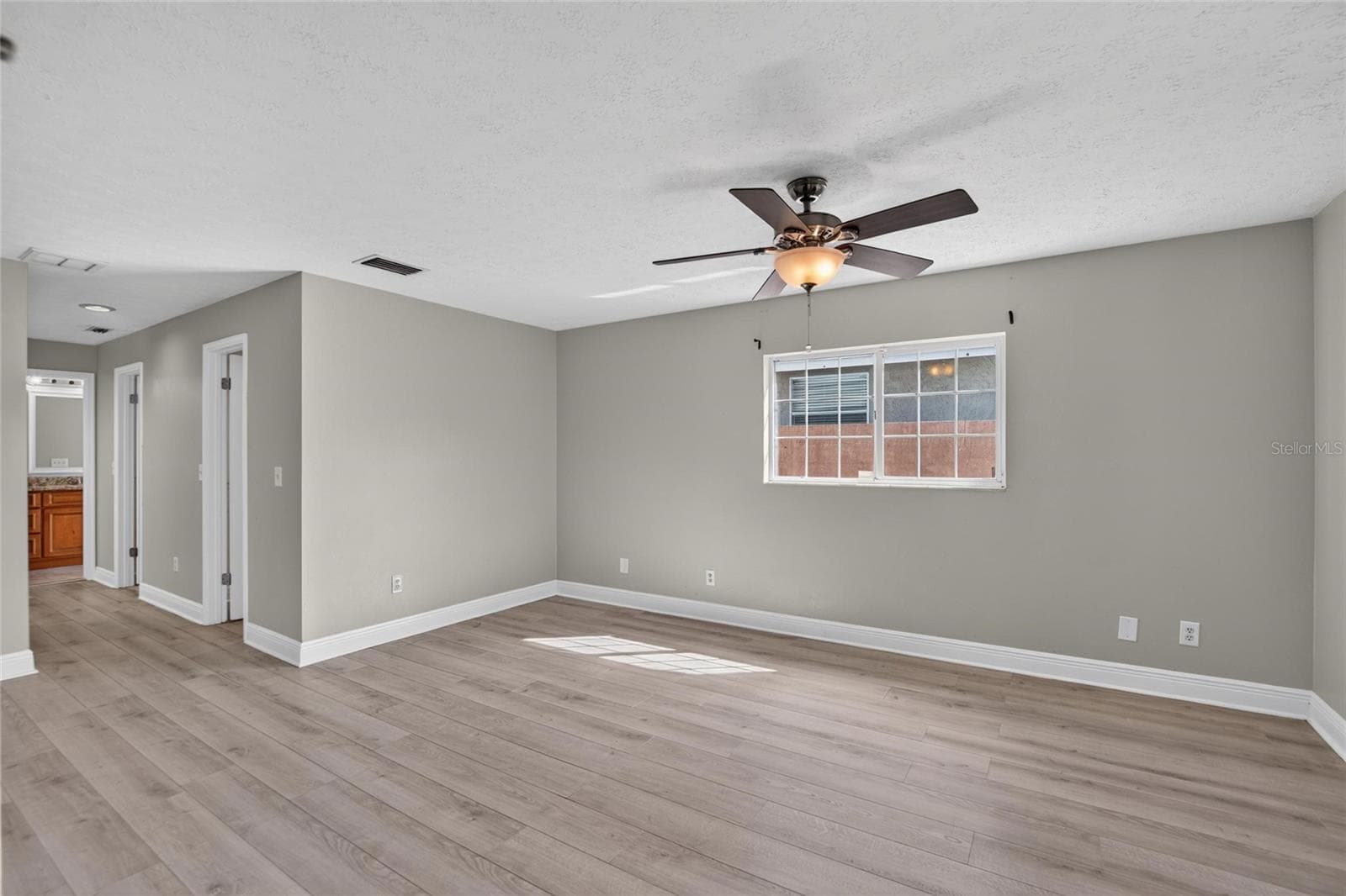 Single Family Residence at 3122 RESEDA CT, TAMPA, photo 19 of 62