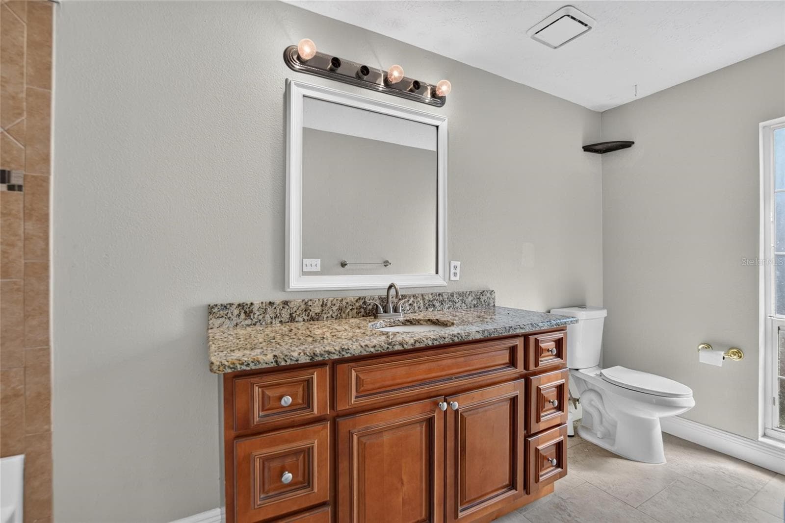Single Family Residence at 3122 RESEDA CT, TAMPA, photo 27 of 62