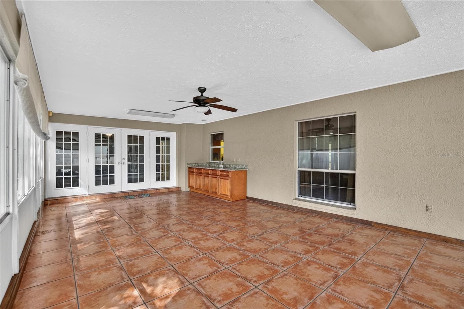 Single Family Residence at 3122 RESEDA CT, TAMPA, photo 51 of 62