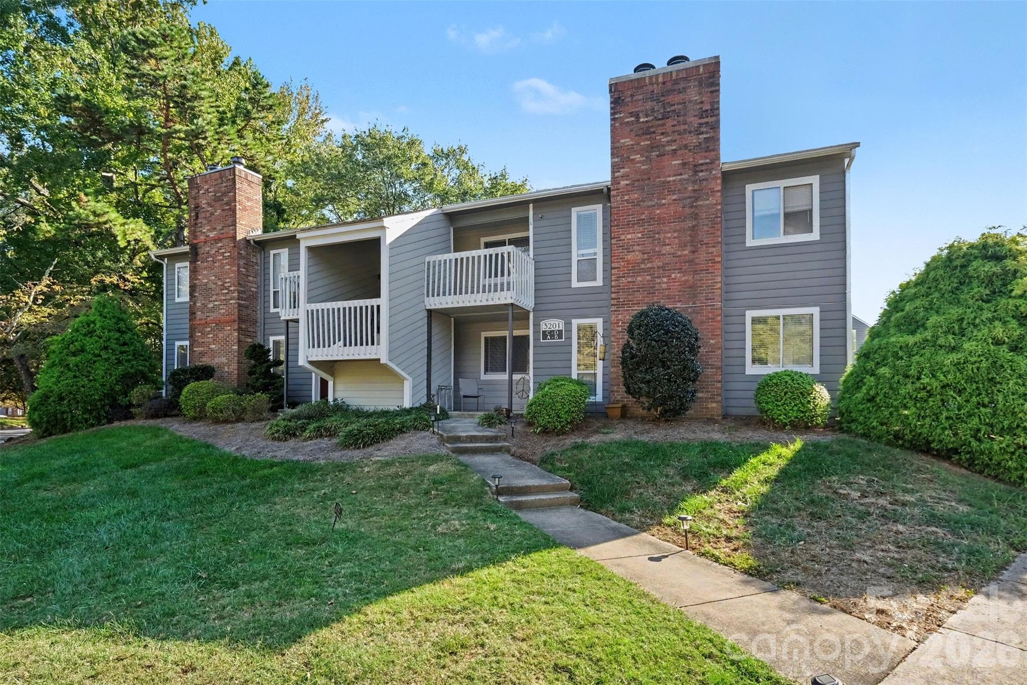 HEATHSTEAD IS BEAUTIFULLY LANDSCAPED COMMUNITY HAS SIDEWALKS - 3201 Heathstead Place, Charlotte