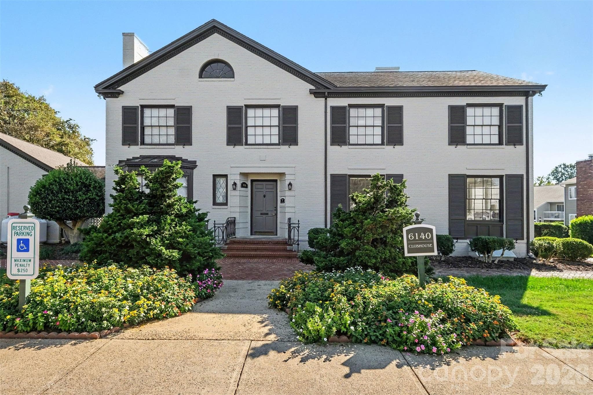 THE HEATH FARM FAMILY HOME IS THE ANCHOR OF THE AMMENITIES AREA - 3201 Heathstead Place, Charlotte