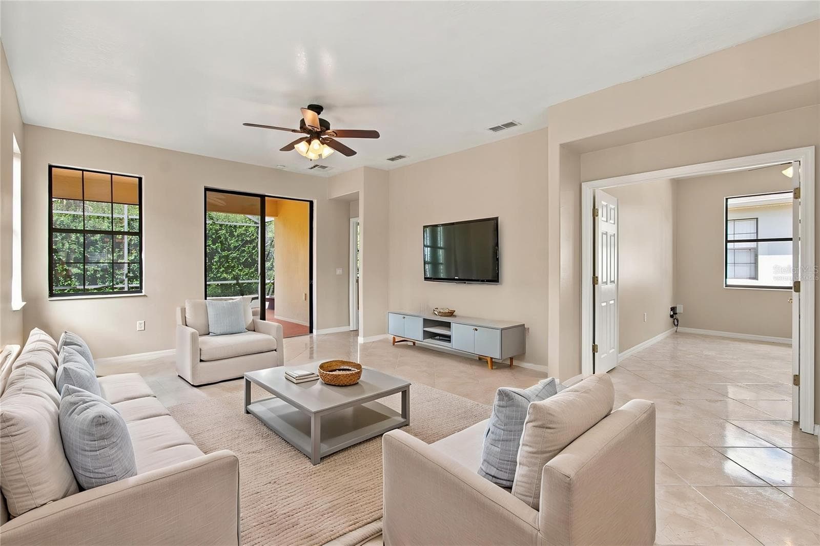 Virtually Staged - 864 GRAND CANAL DR, POINCIANA