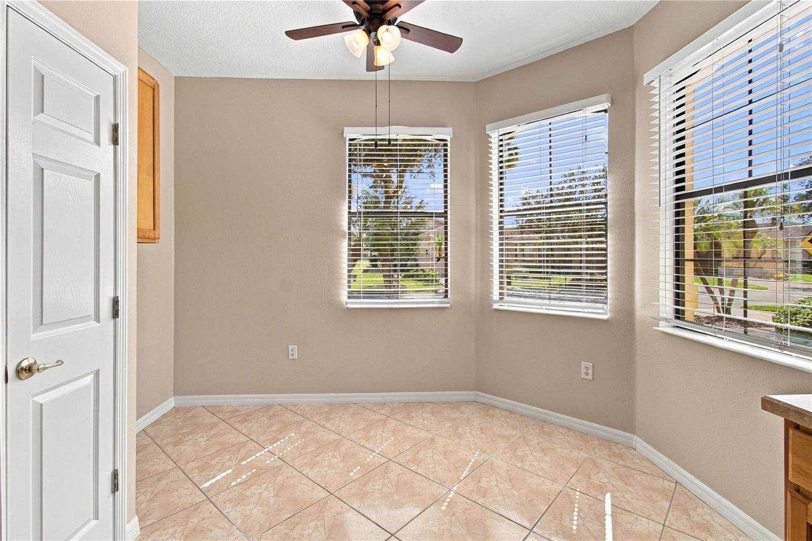Single Family Residence at 864 GRAND CANAL DR, POINCIANA, photo 20 of 59
