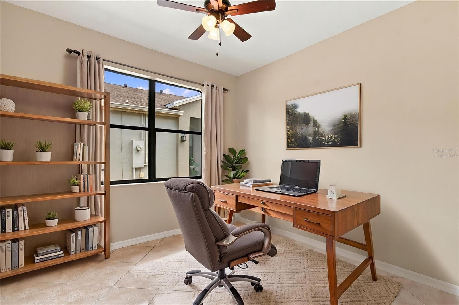 Virtually Staged - 864 GRAND CANAL DR, POINCIANA