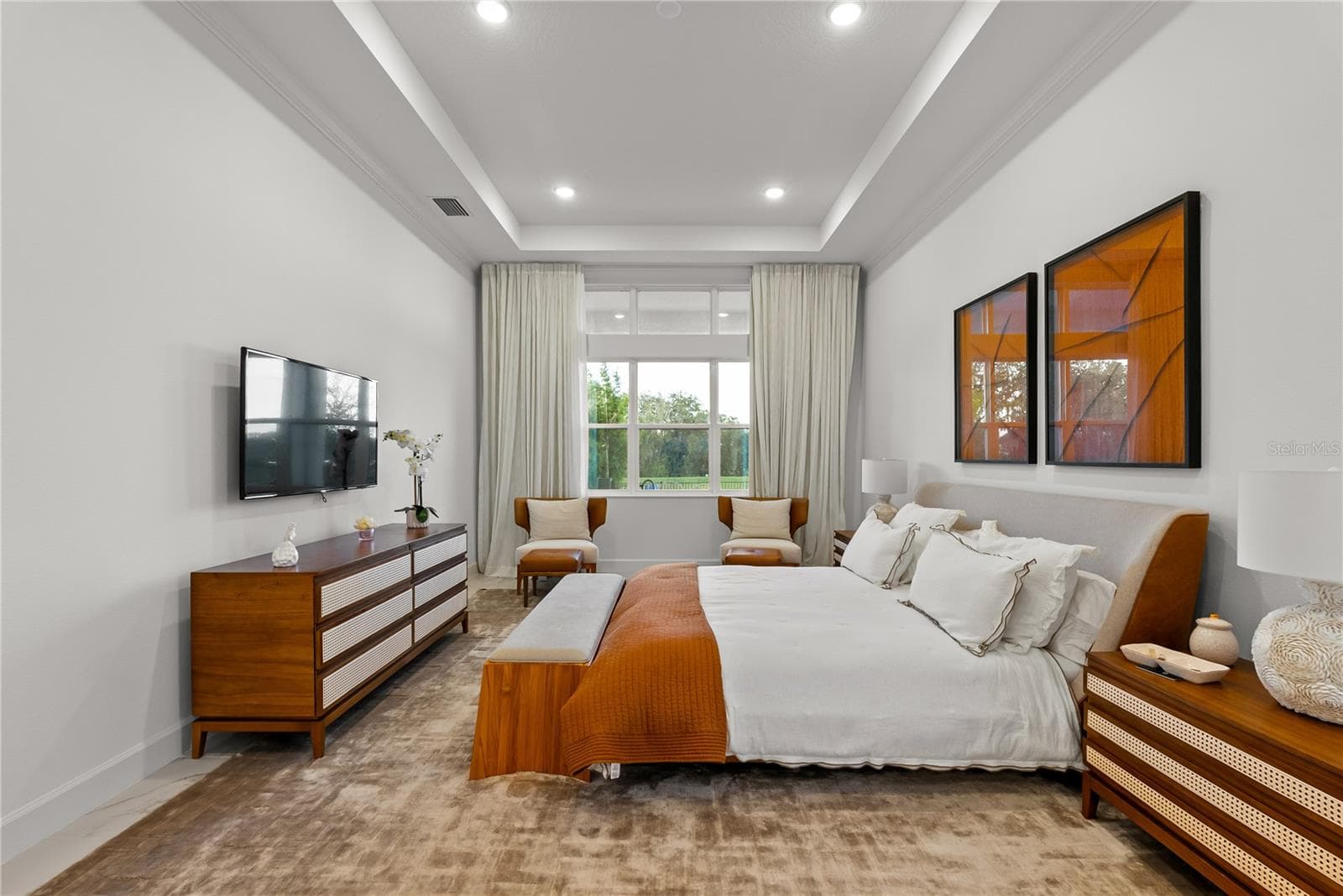 Primary Bedroom / 1st floor - 16143 BARKLY RIDGE CT, WINTER GARDEN