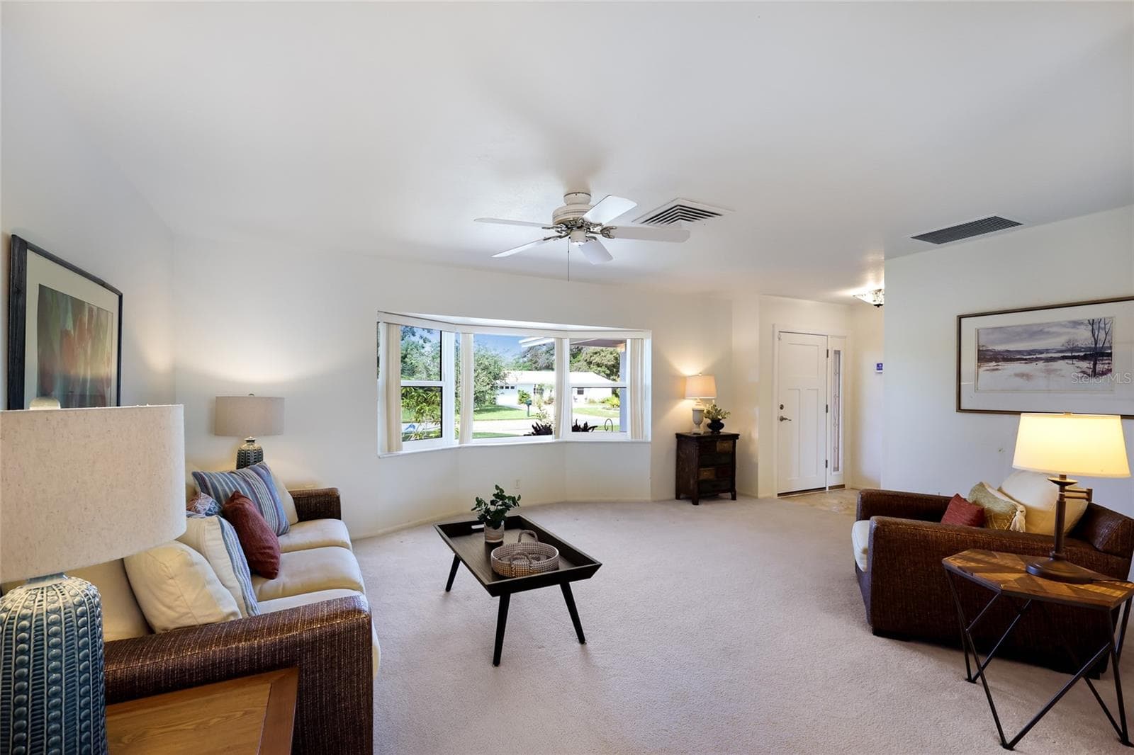 Spacious Living Room - 3327 S LOCKWOOD RIDGE RD, SARASOTA
