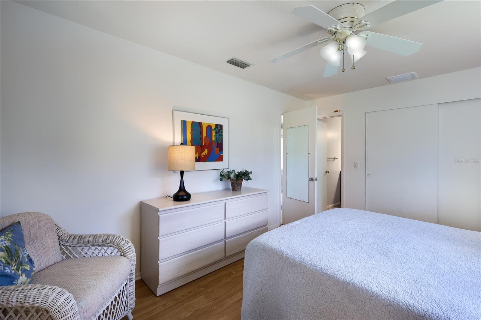 Spacious Bedrooms - 3327 S LOCKWOOD RIDGE RD, SARASOTA