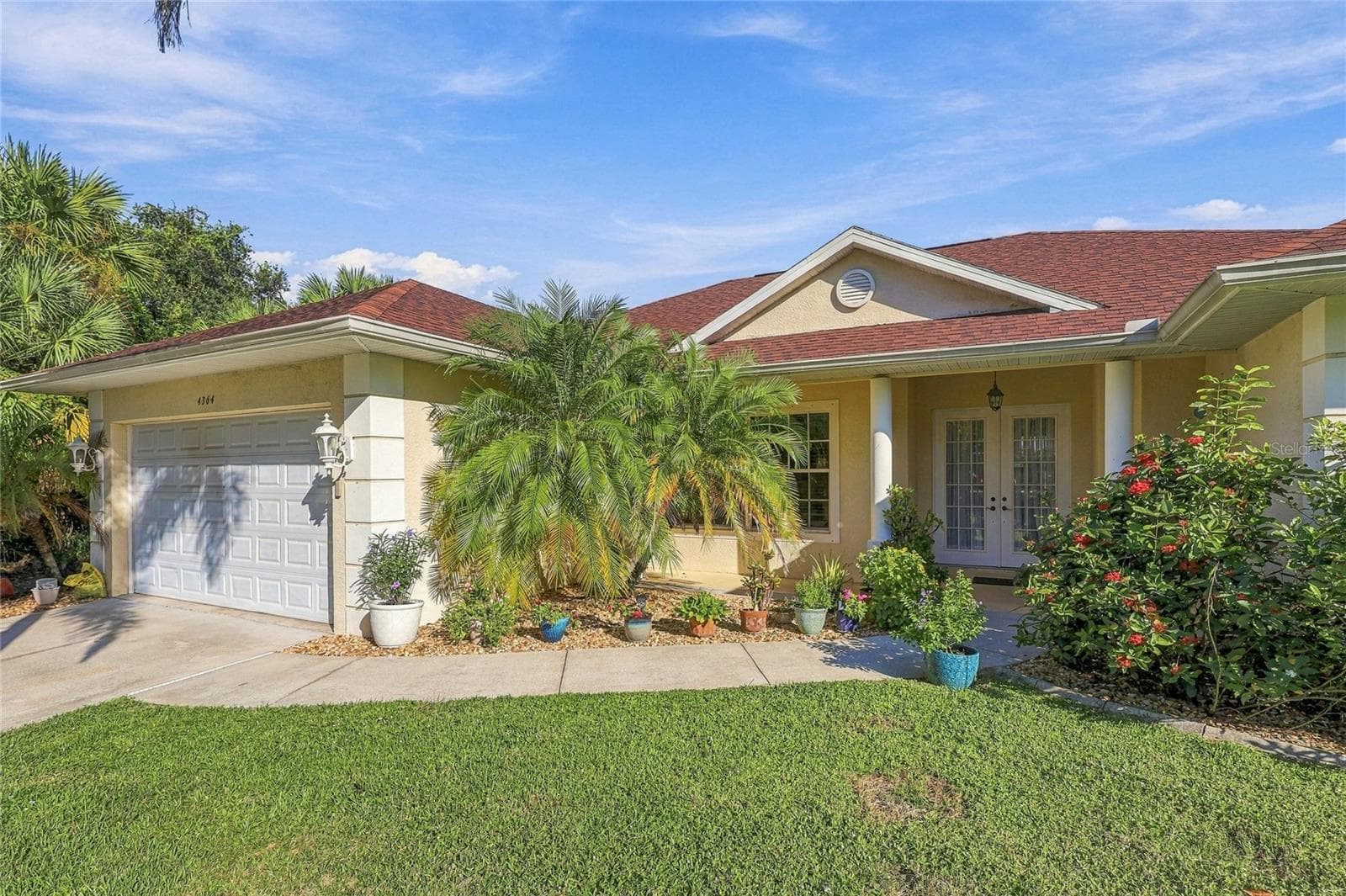 Mature landscaping - 4364 SKYWAY AVE, NORTH PORT