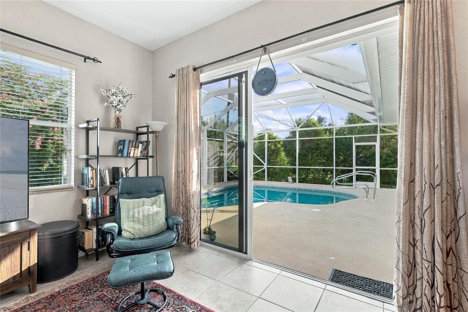 Family Room access to lanai - 4364 SKYWAY AVE, NORTH PORT