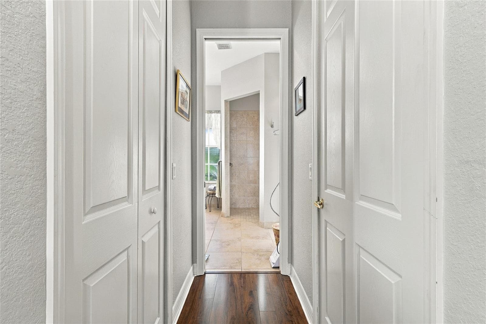 MB 2 walki-in closets - 4364 SKYWAY AVE, NORTH PORT